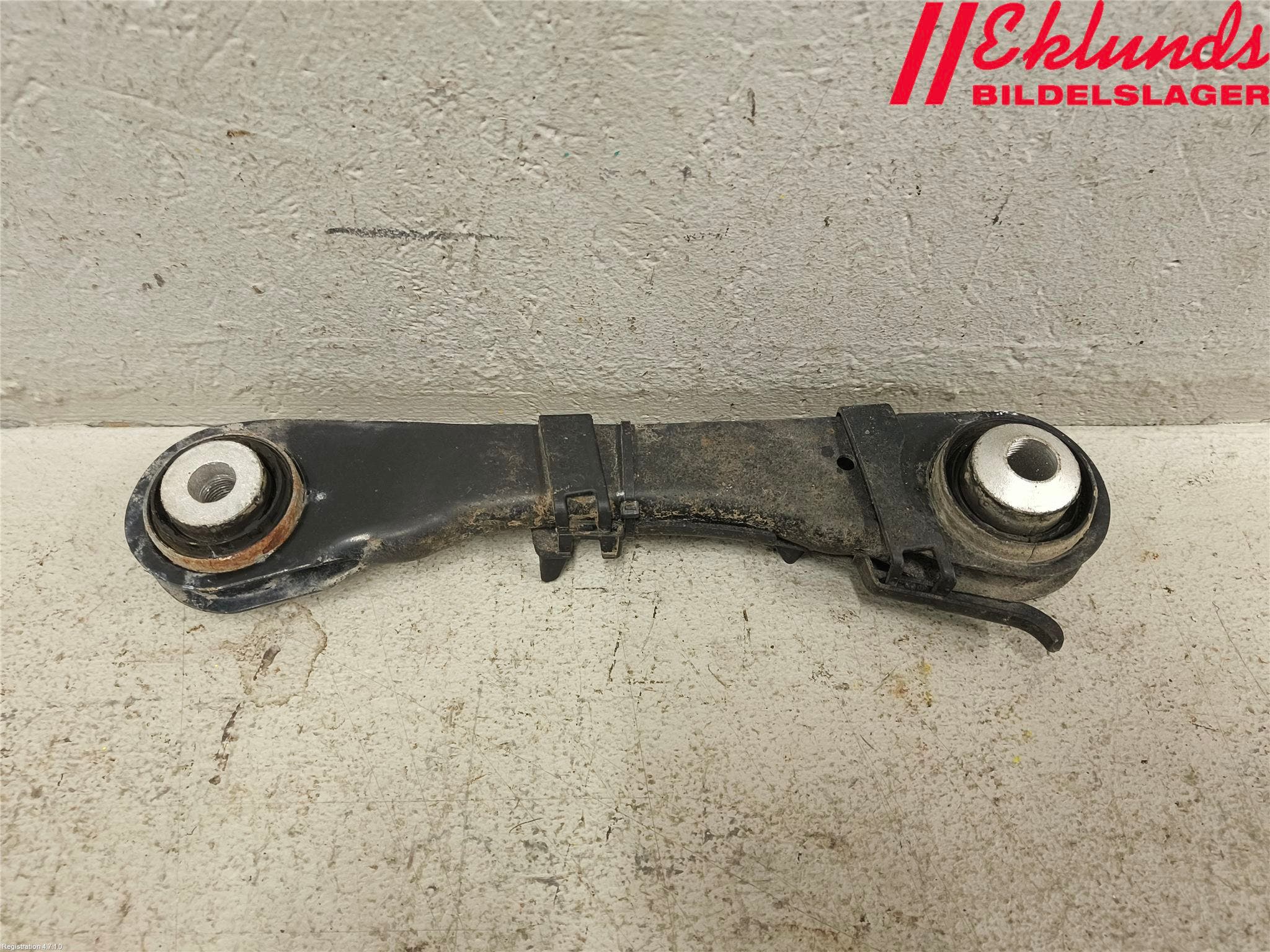 BMW 5 G30/G31/F90 17-23 Bärarm Bak Höger