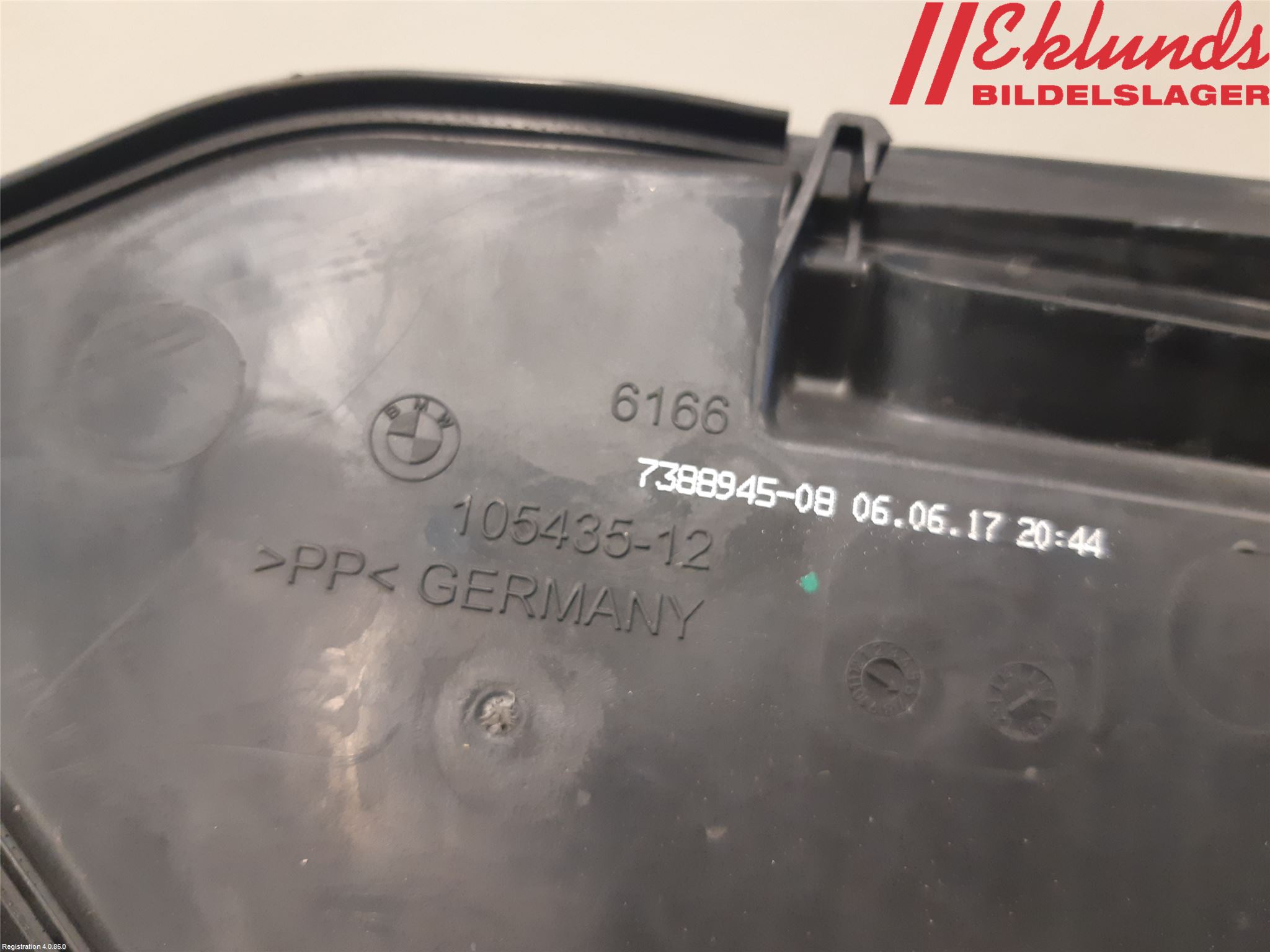 BMW 5 G30/G31/F90 17-23 Spolartank Vindruta-Strål