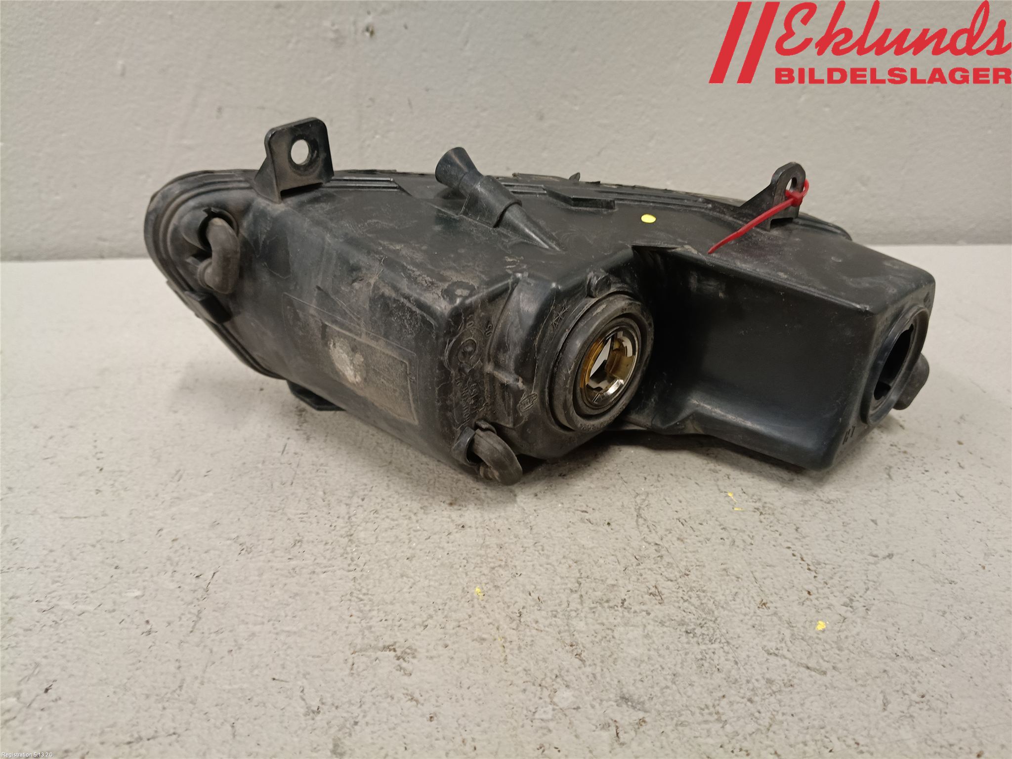 Volkswagen VW POLO 10-17 Dimljus-Varselljus Fram