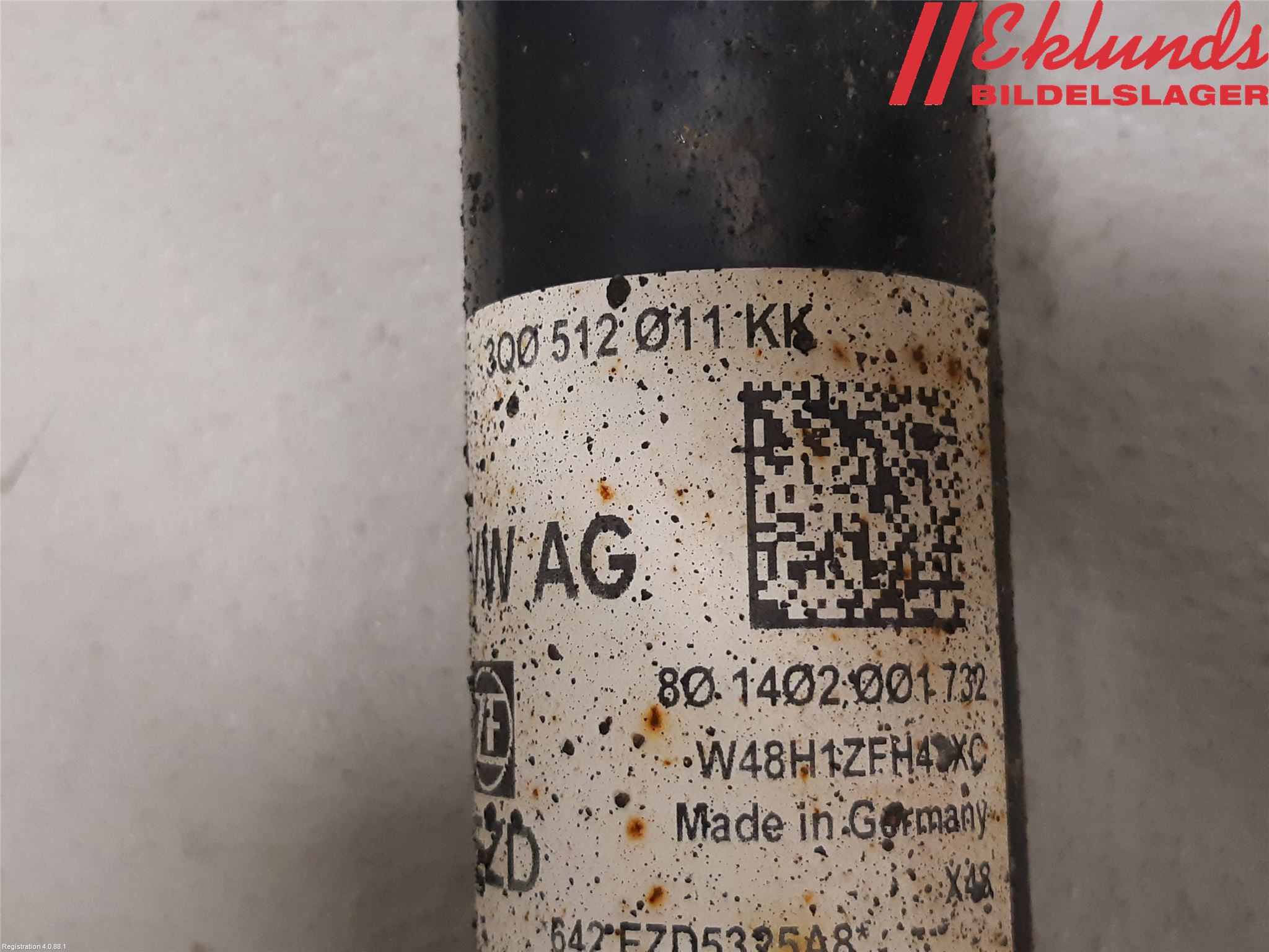 Volkswagen VW PASSAT 15-19 Stötdämpare Bak