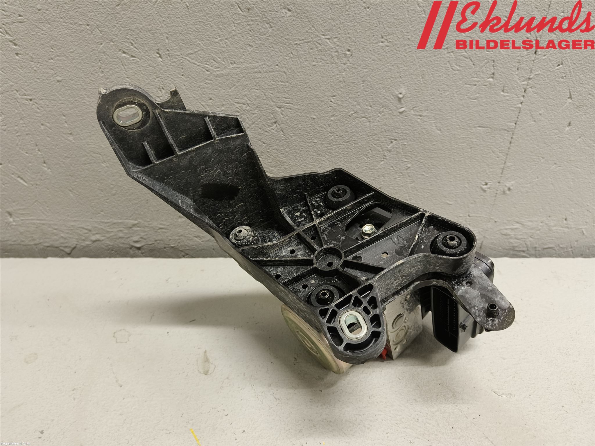 Toyota bZ4X EA10 22- Abs Hydraulaggregat