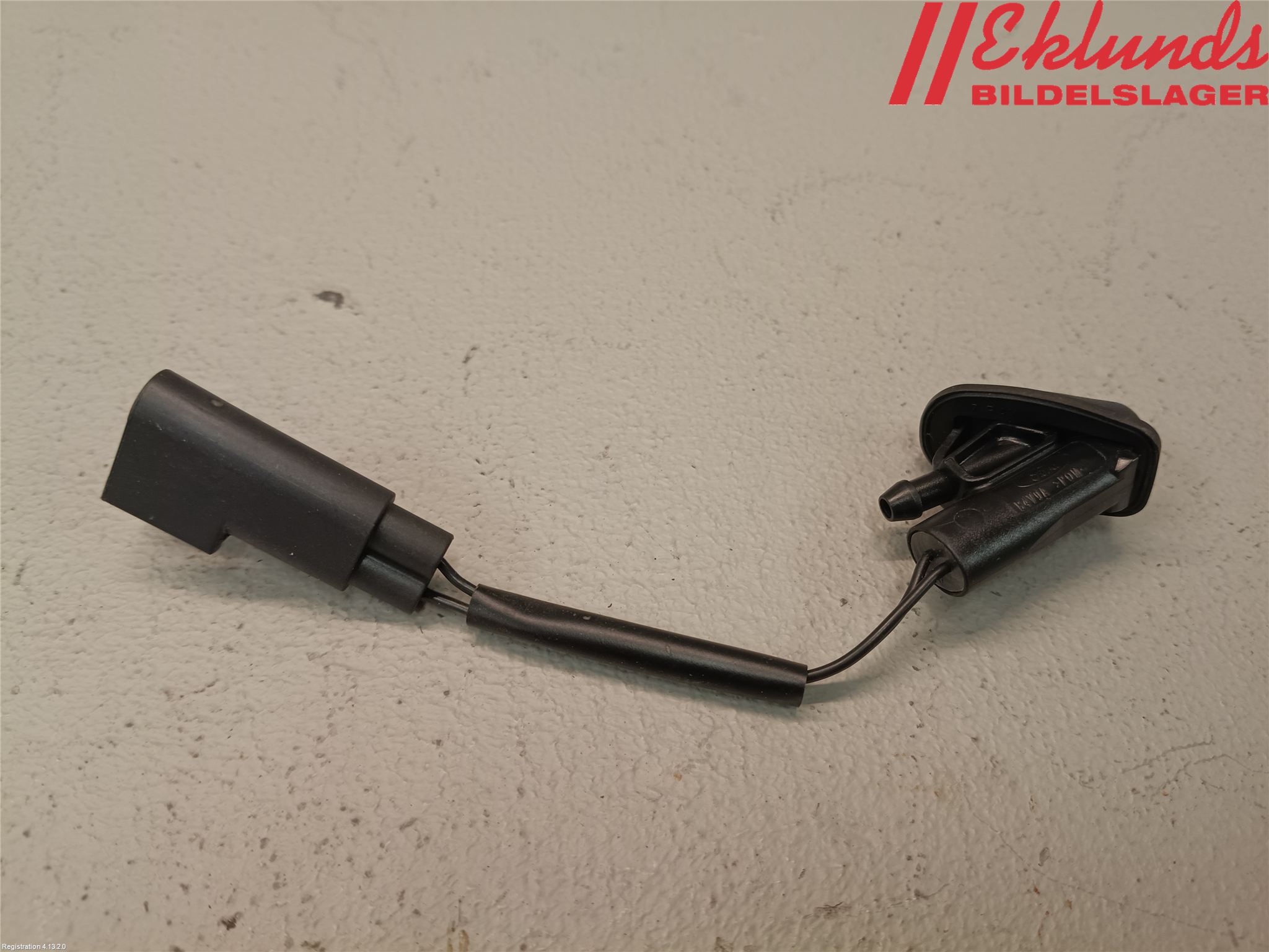Ford FOCUS 15-18 Spolarmunstycke Rutor