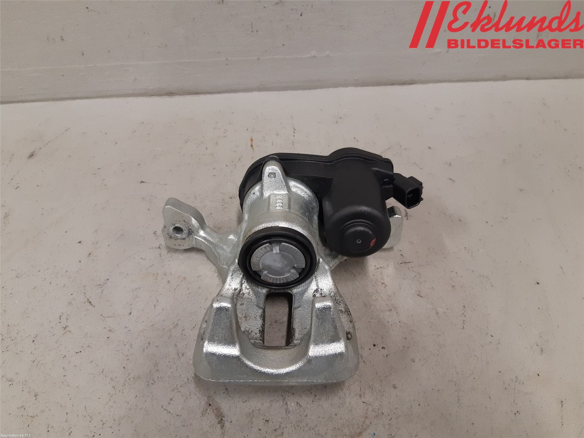 Toyota YARIS XP21 20- Bromsok Bak Höger