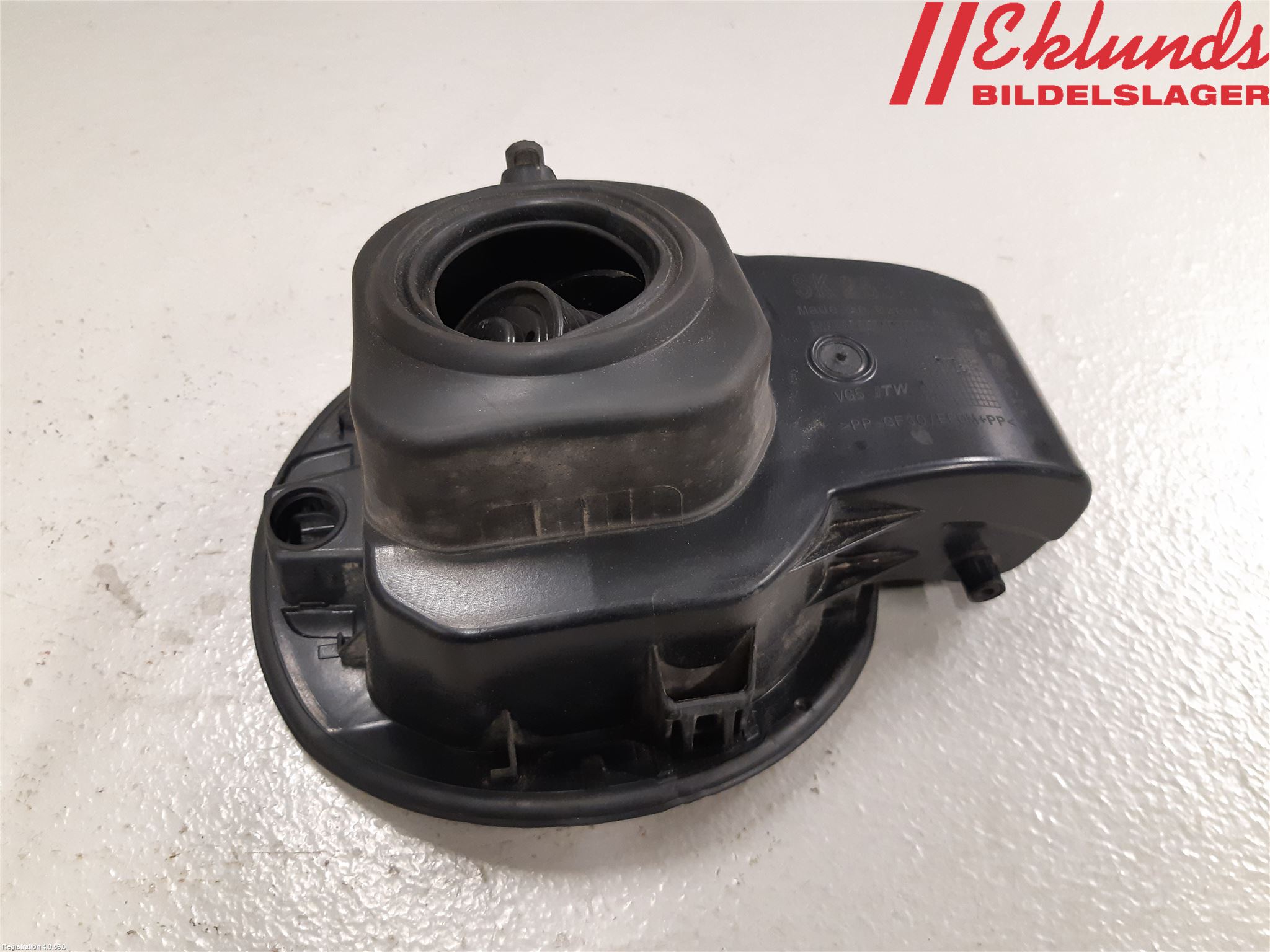 Skoda RAPID Tanklucka