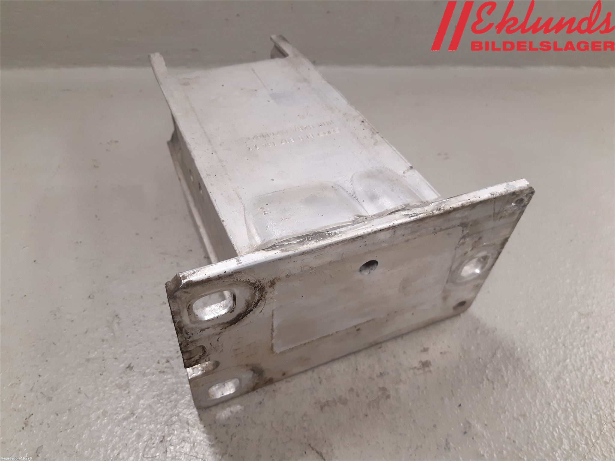 Audi A5 07-16 Stötfångarbärjärn Fram