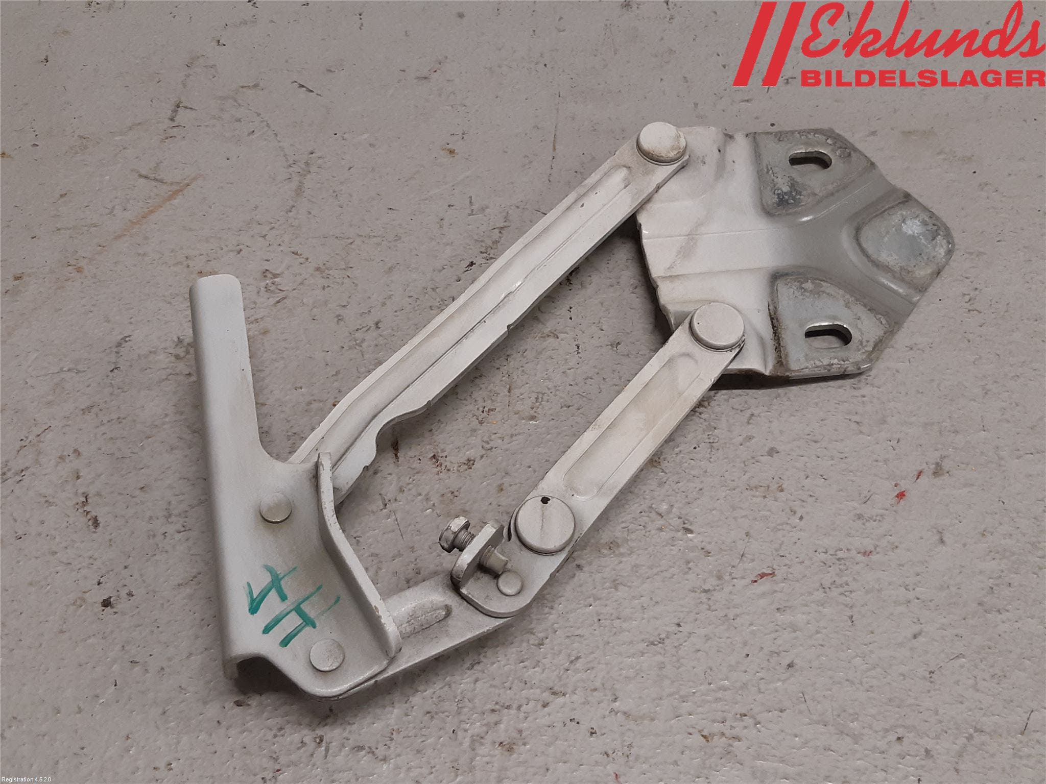 Volkswagen VW CADDY 11-15 Huvgångjärn