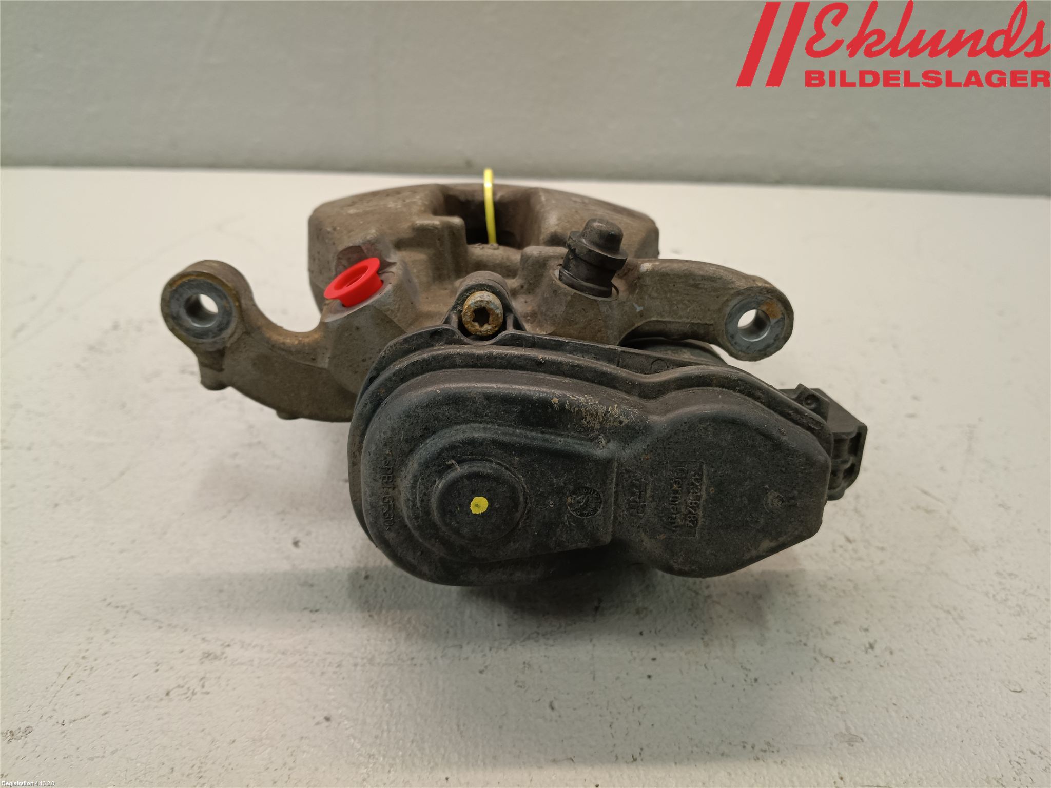 Mercedes-Benz MB E-KLASS (W213) 16-23 Bromsok Bak Vänster