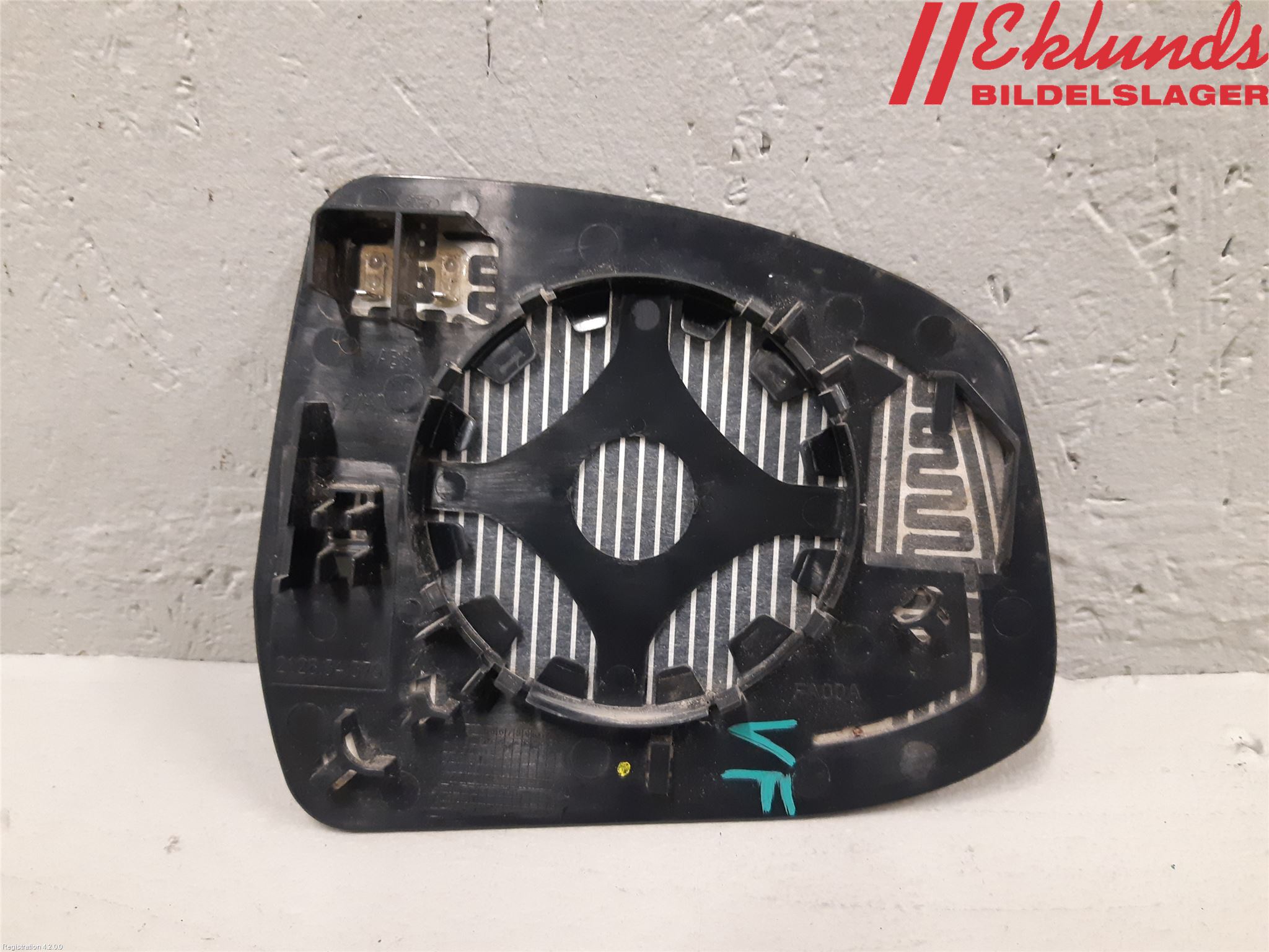 Ford FOCUS 15-18 Spegelglas Vä