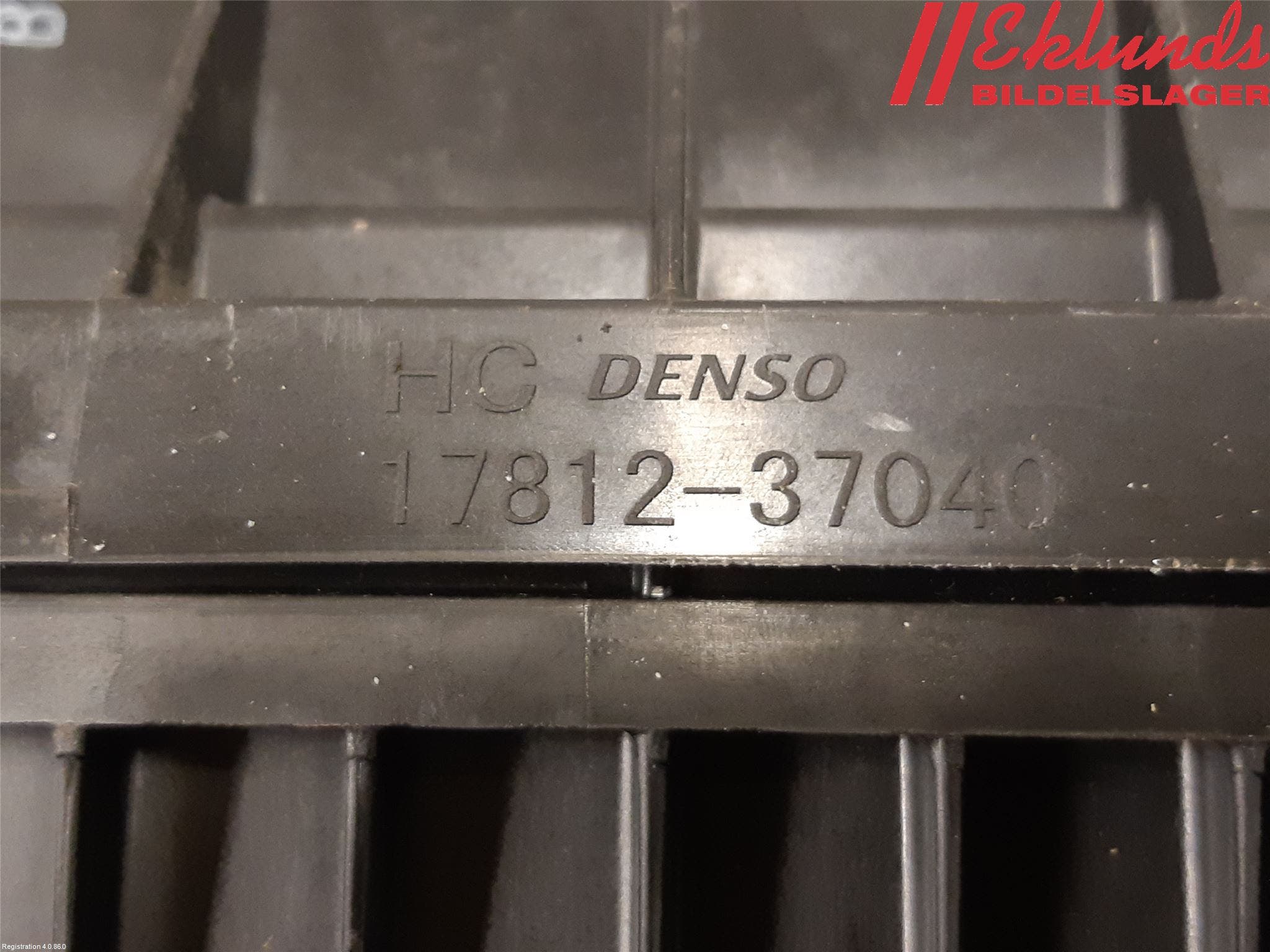 Toyota RAV4 19- Luftrenare