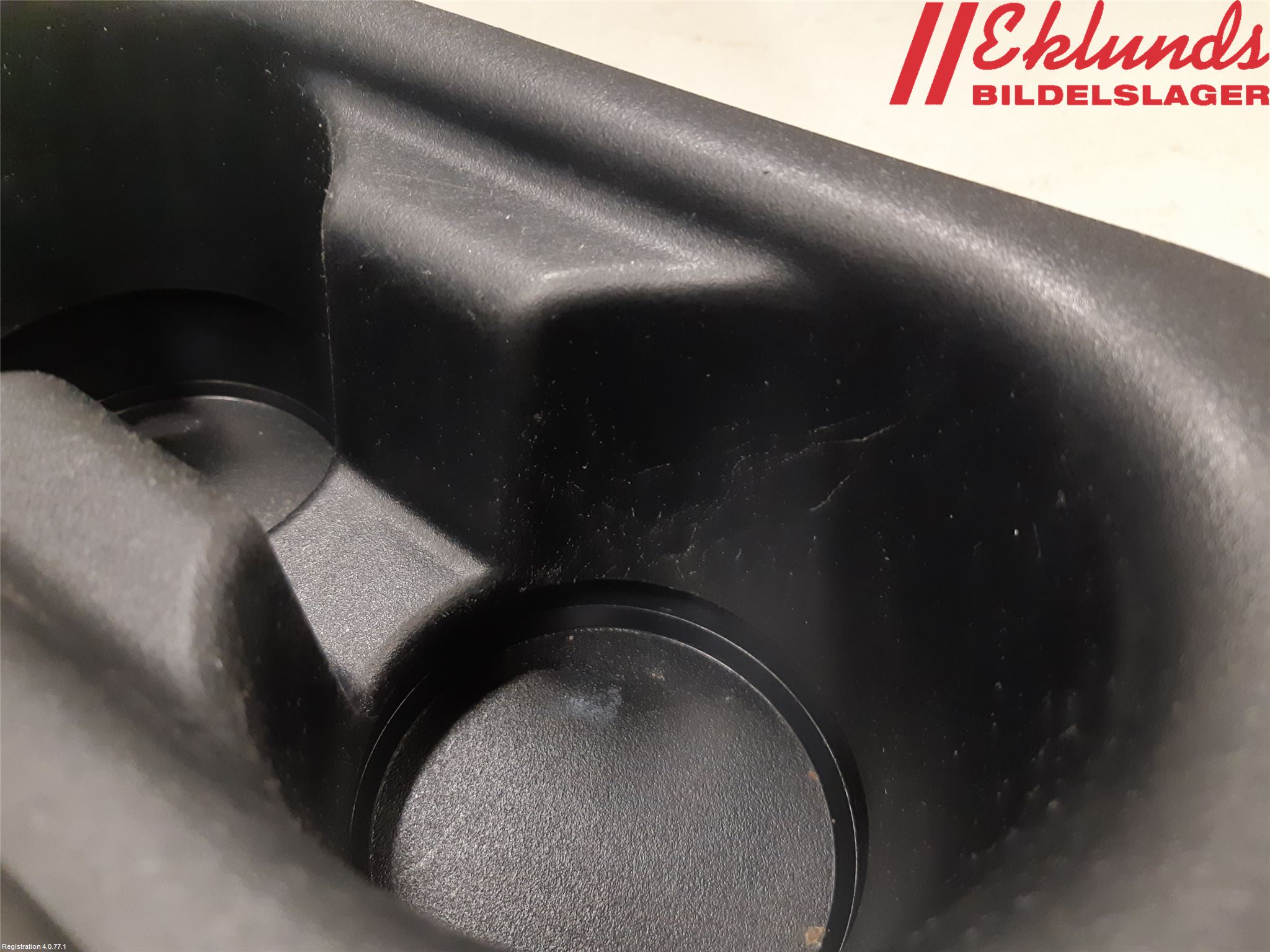 Toyota COROLLA 19- Mugghållare