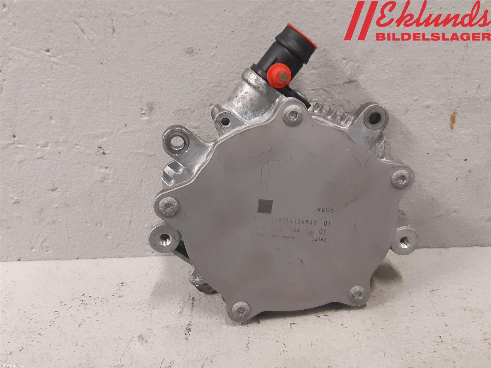 Mercedes-Benz MB C-KLASS (W205) 14-21 Vakuumpump