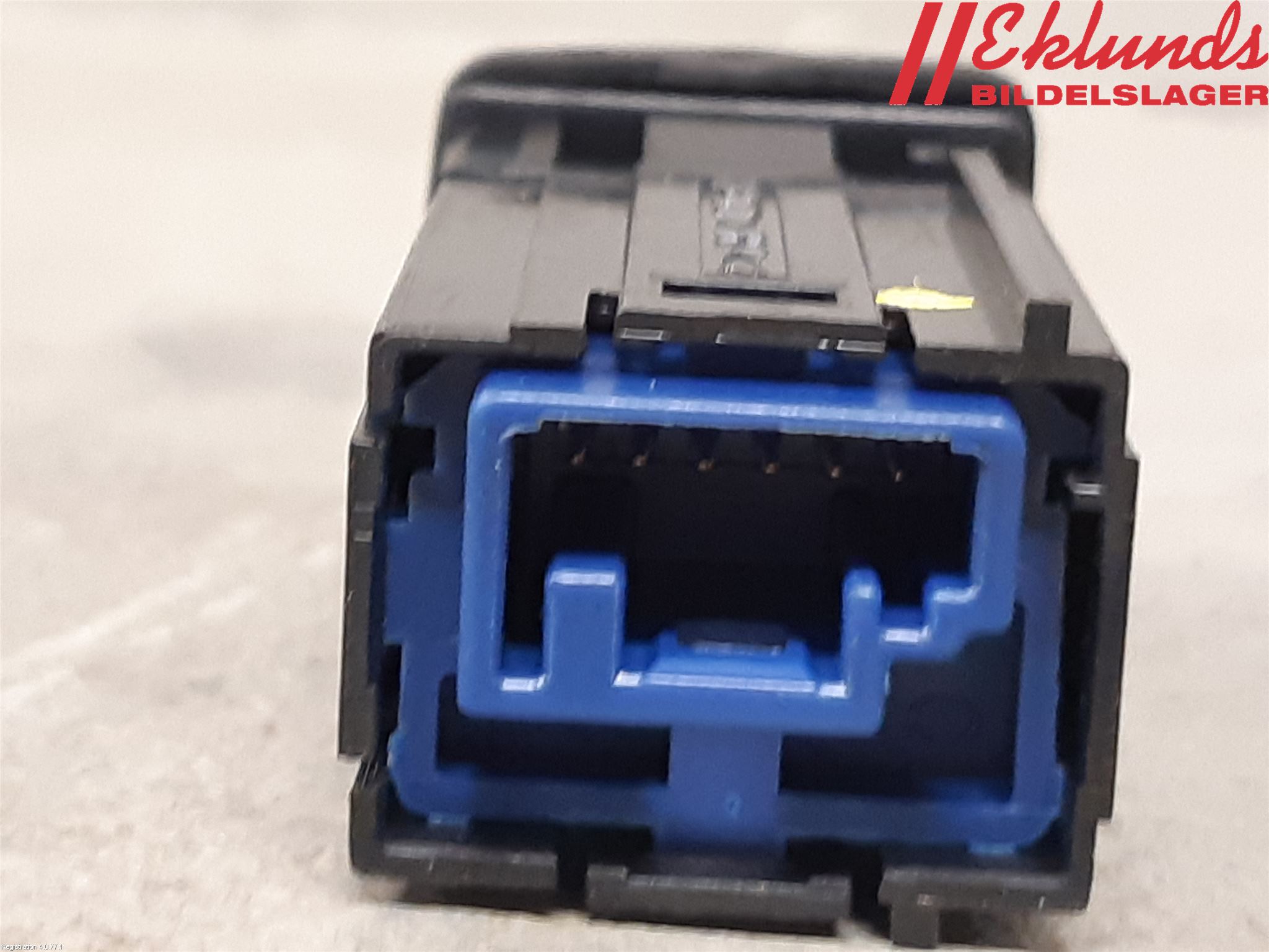 Toyota COROLLA 19- Strömställare Stolvärme