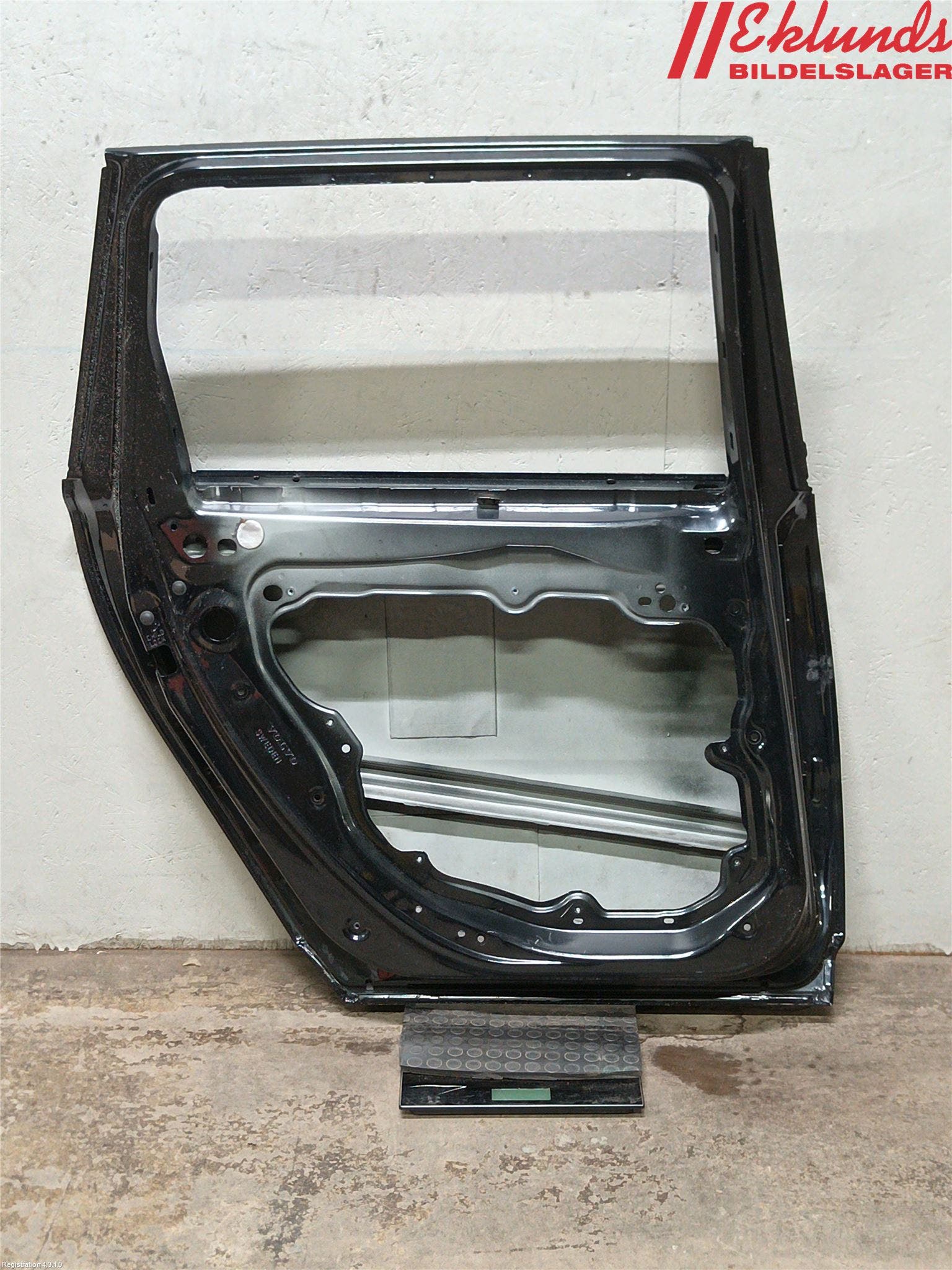 Volvo V70 08-13 Dörr Bak Vänster