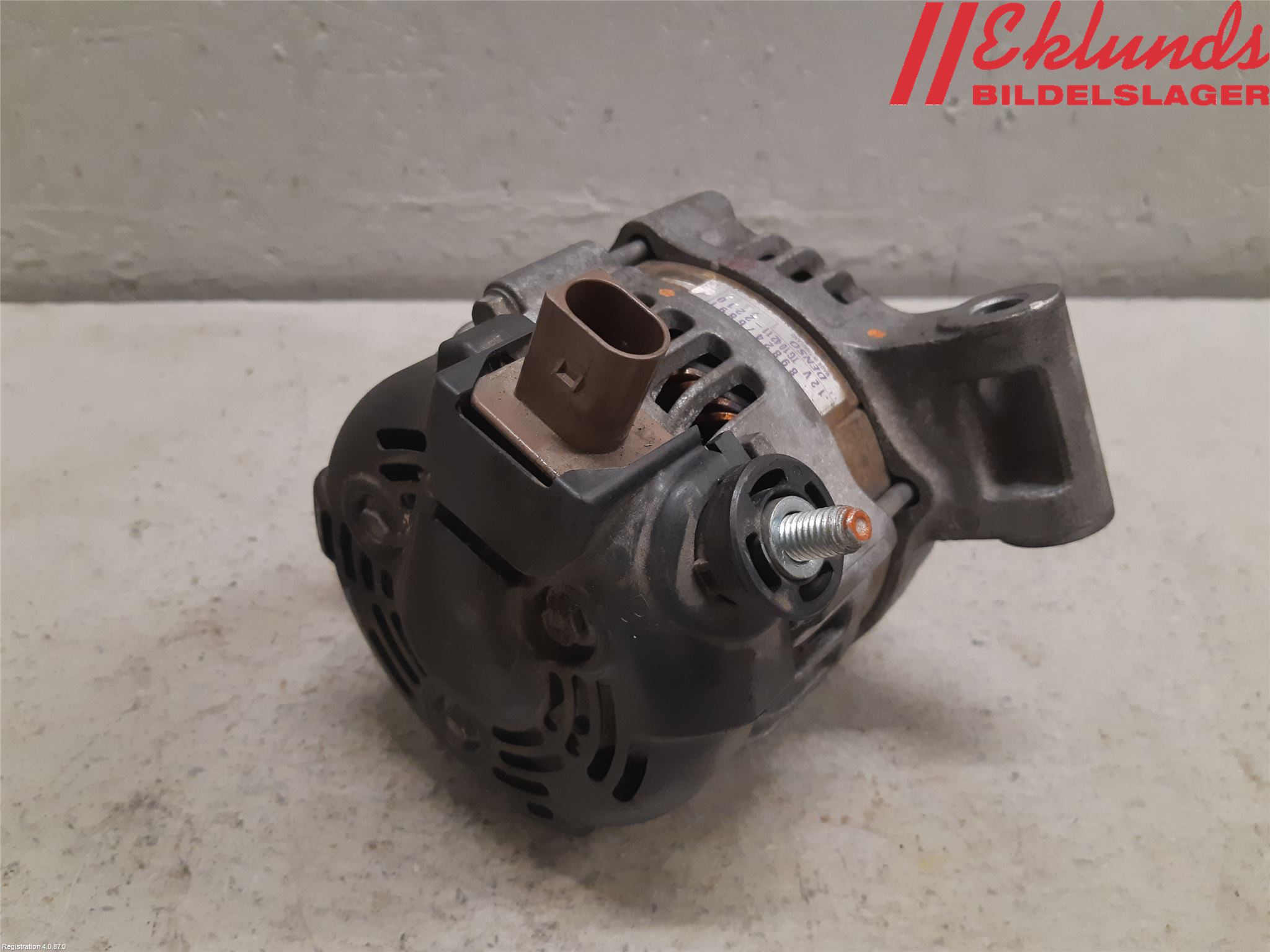 Isuzu D-MAX Generator