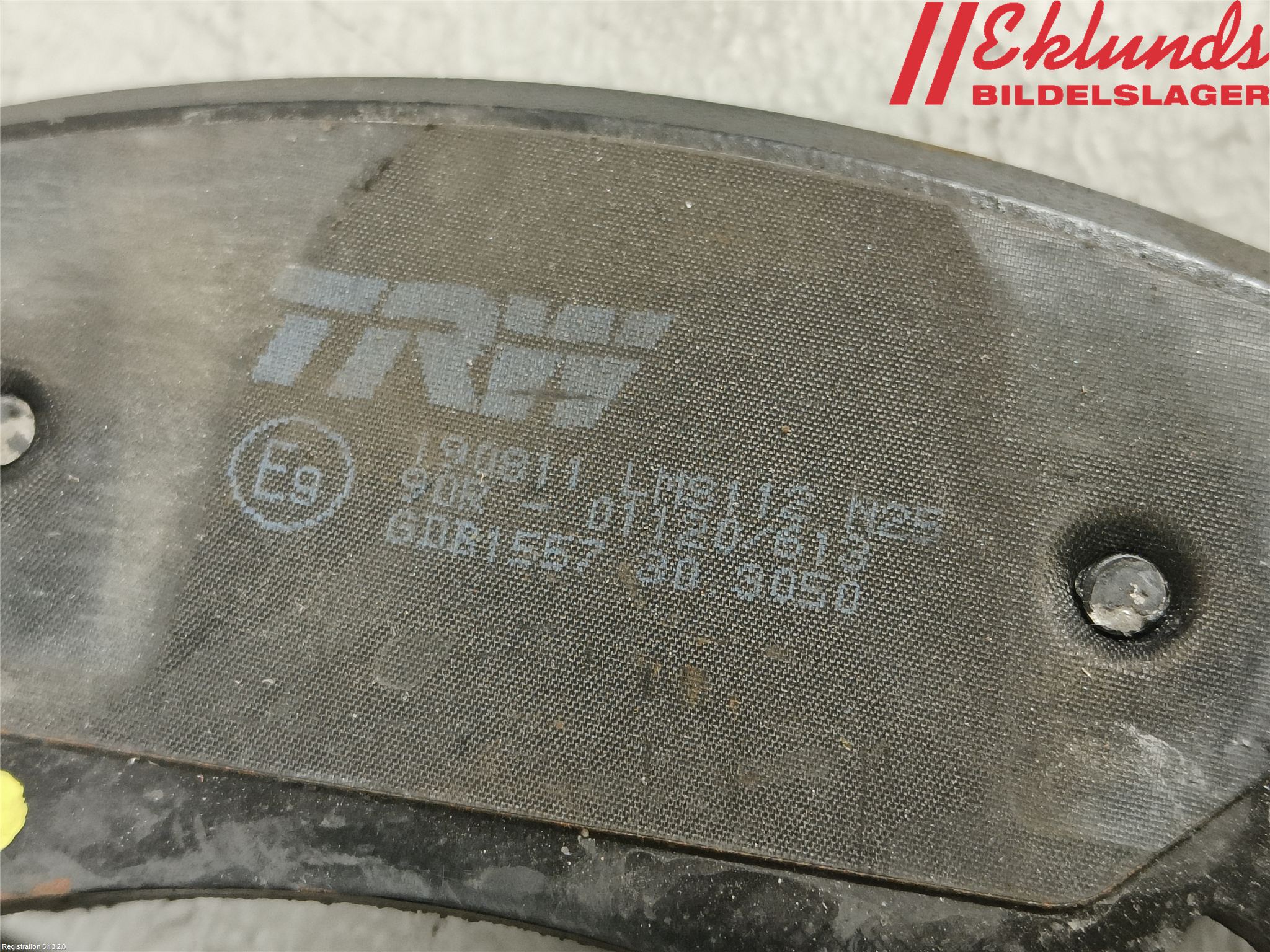 Volkswagen VW TRANSP/CARAVELLE (T5) 04-15 Bromsbelägg Bak