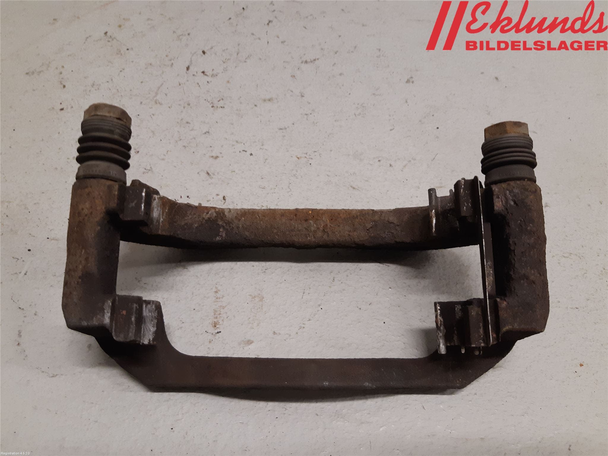 Opel ASTRA J 10-15 Bromsokshållare