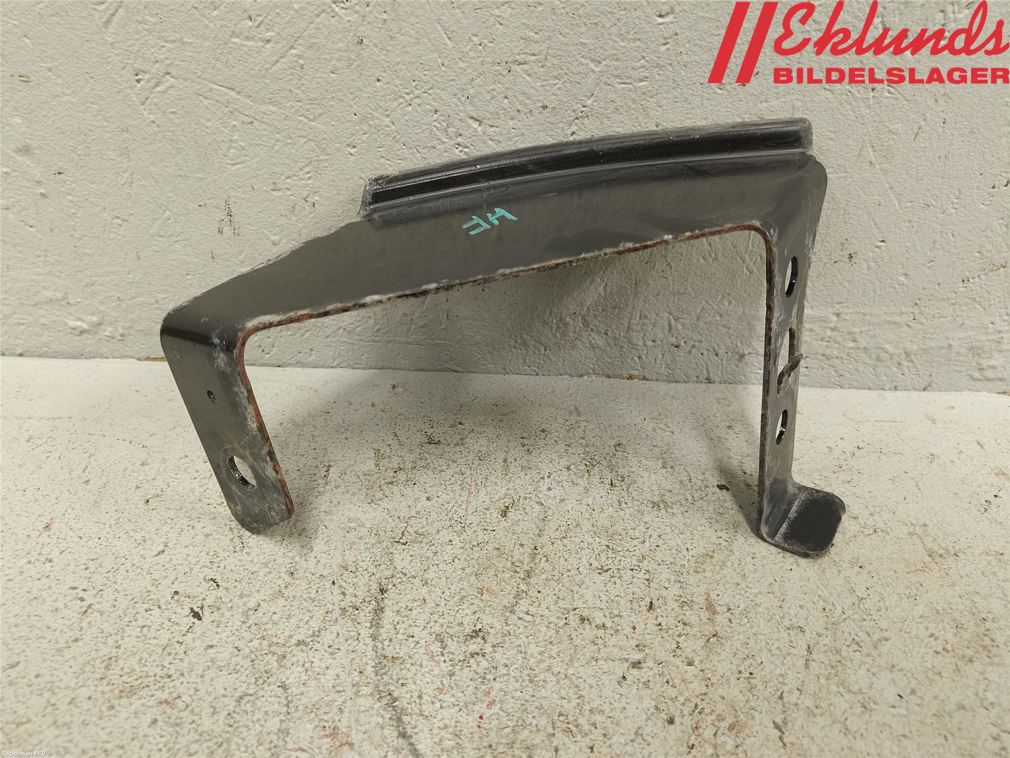 Nissan NV400 12-24 Front Övrigt