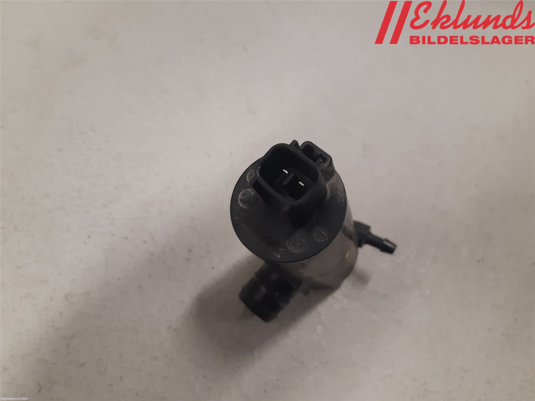 Toyota AVENSIS 09-15 Spolarpump Baklucka
