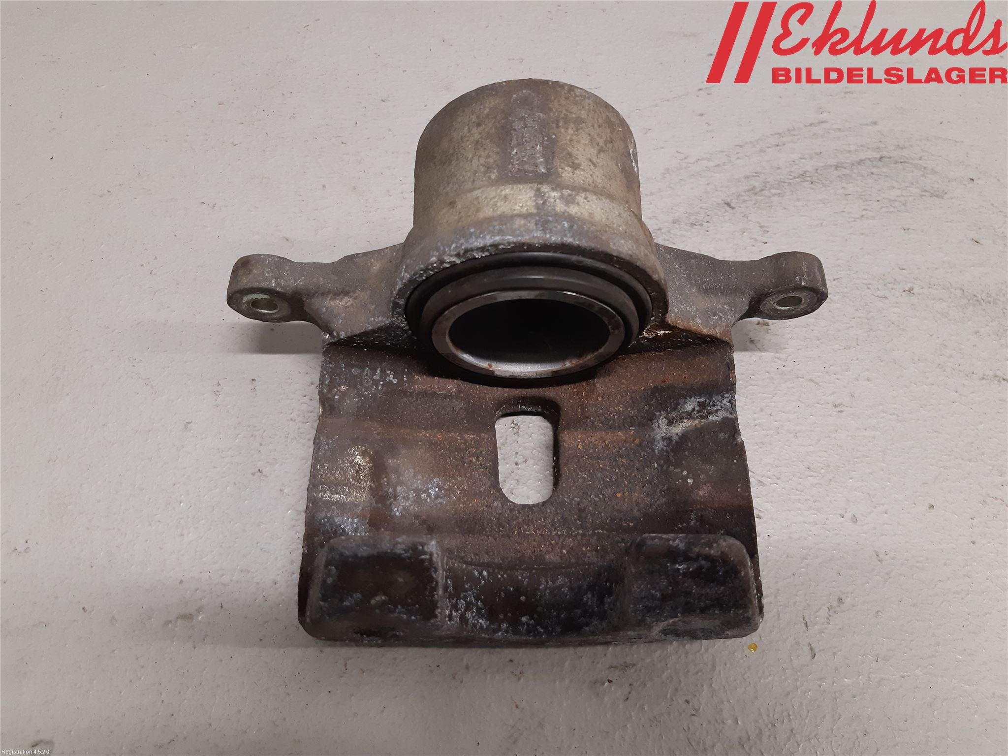 Hyundai i40 08-15 Bromsok Fram Höger