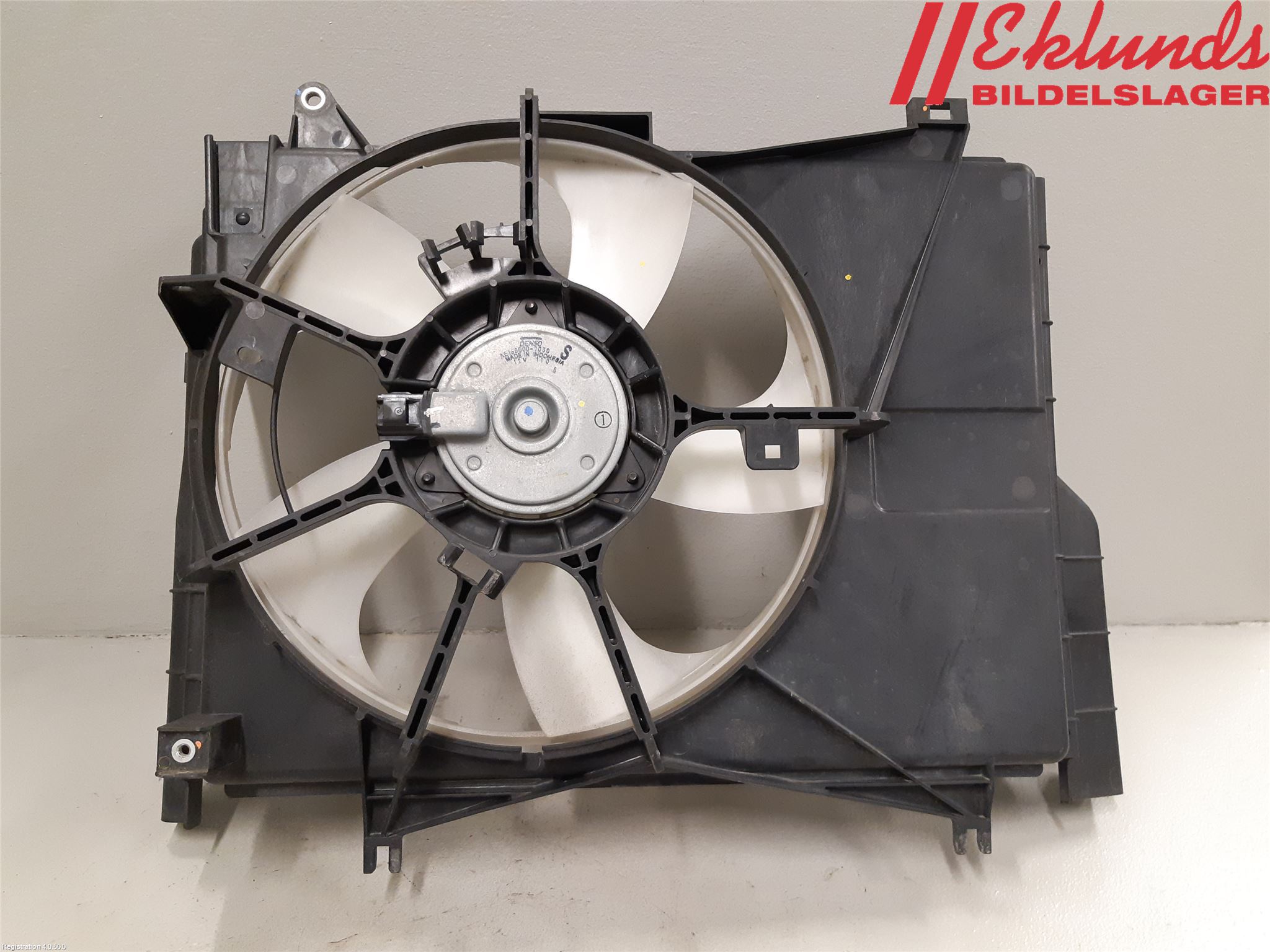 Mitsubishi SPACE STAR 13- Kylfläktkåpa