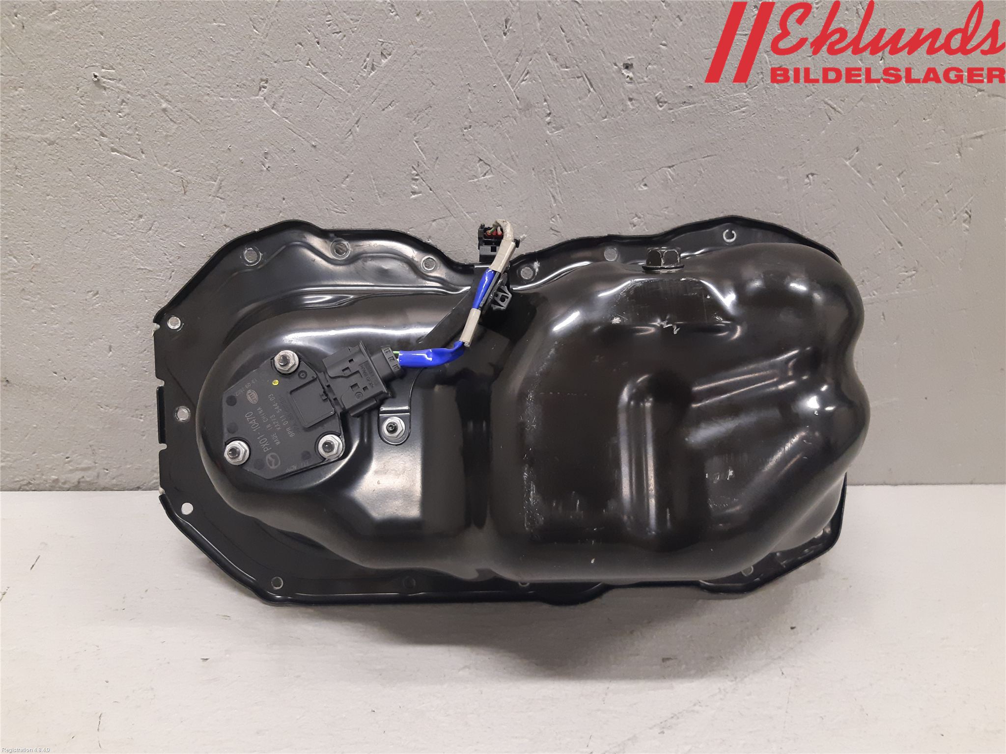 Mazda 3 IV 19- Oljetråg