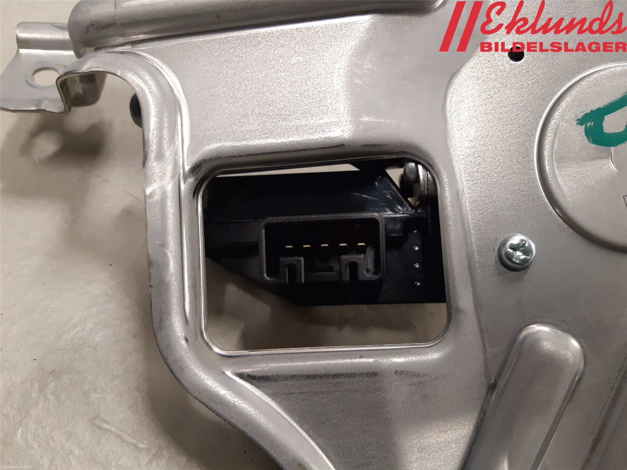 Toyota YARIS XP130 15-20 Torkarmotor Baklucka