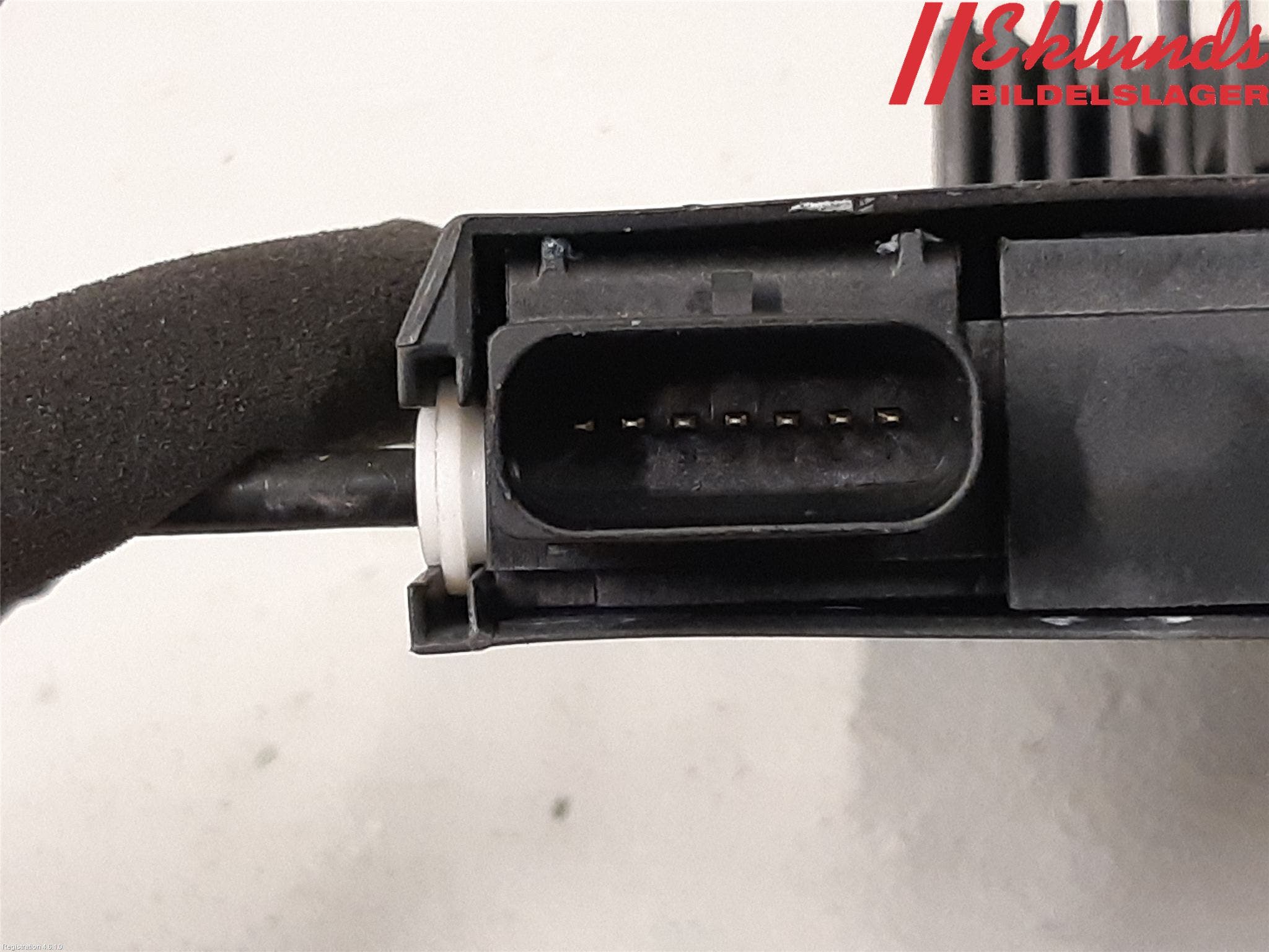 Peugeot 308 14-21 Låskista-Dörrlås