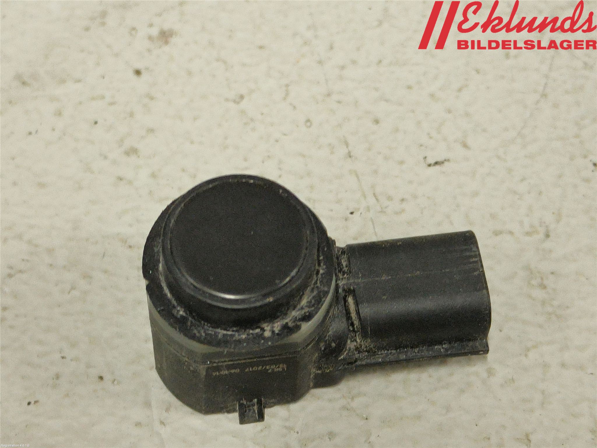 Ford KUGA 17-19 Parkeringshjälp Backsensor