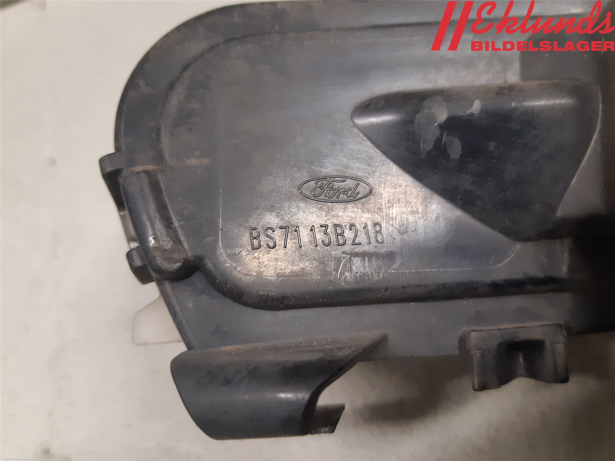 Ford MONDEO 07-15 Positionsljus Fram Hö