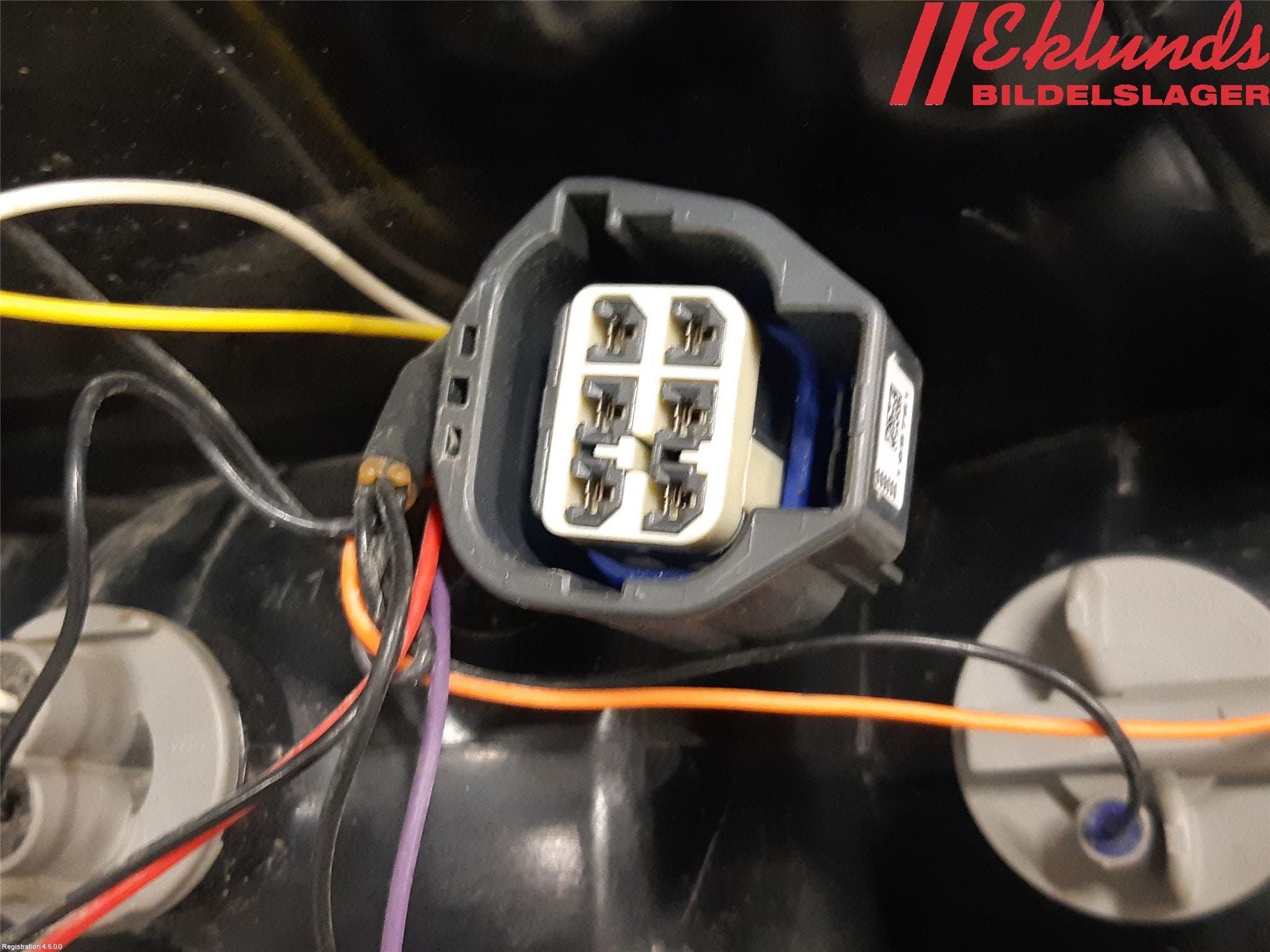 Ford FOCUS 11-14 Bakljus Höger