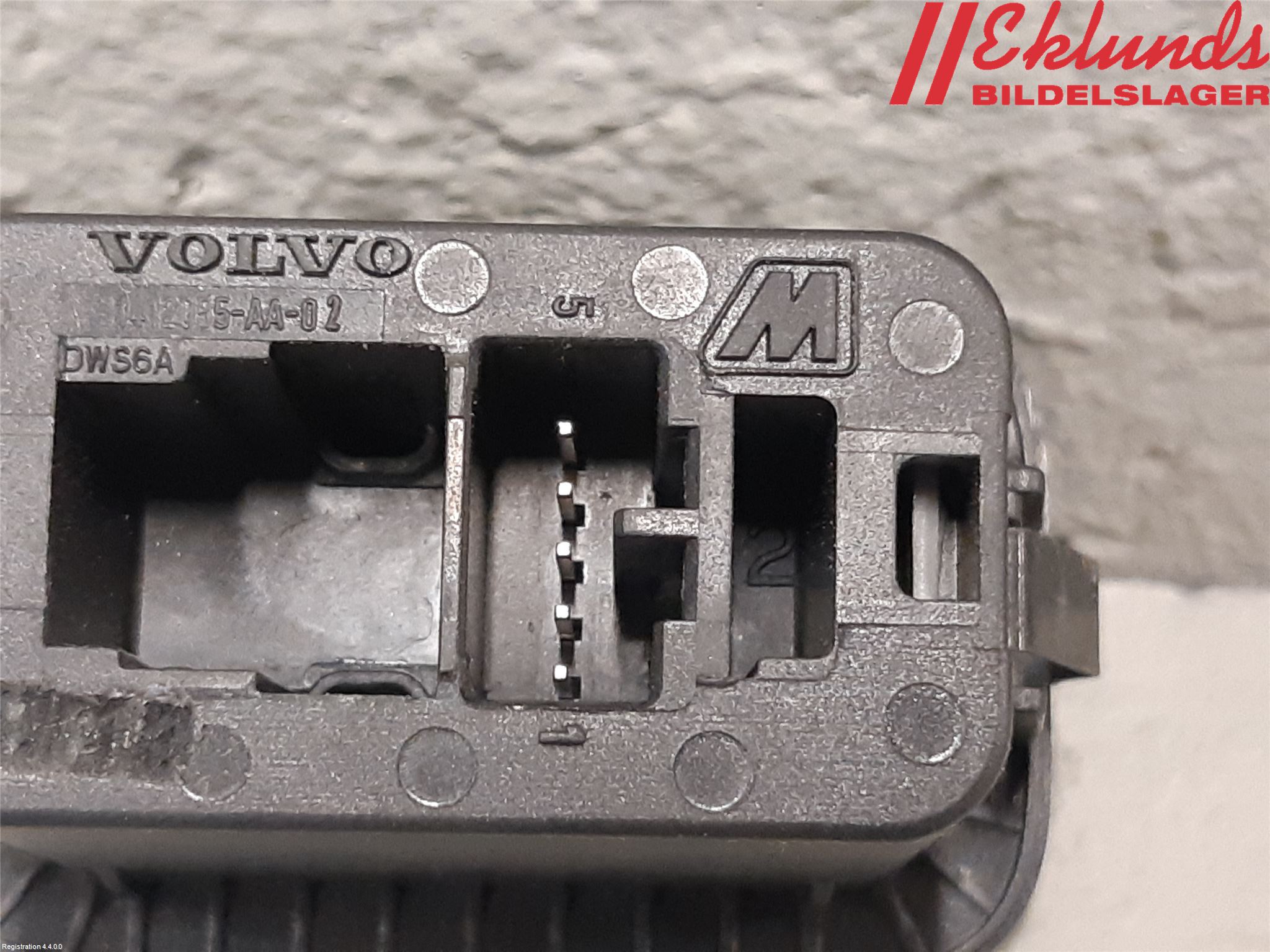 Volvo V70 14-16 Strömställare Baklucka