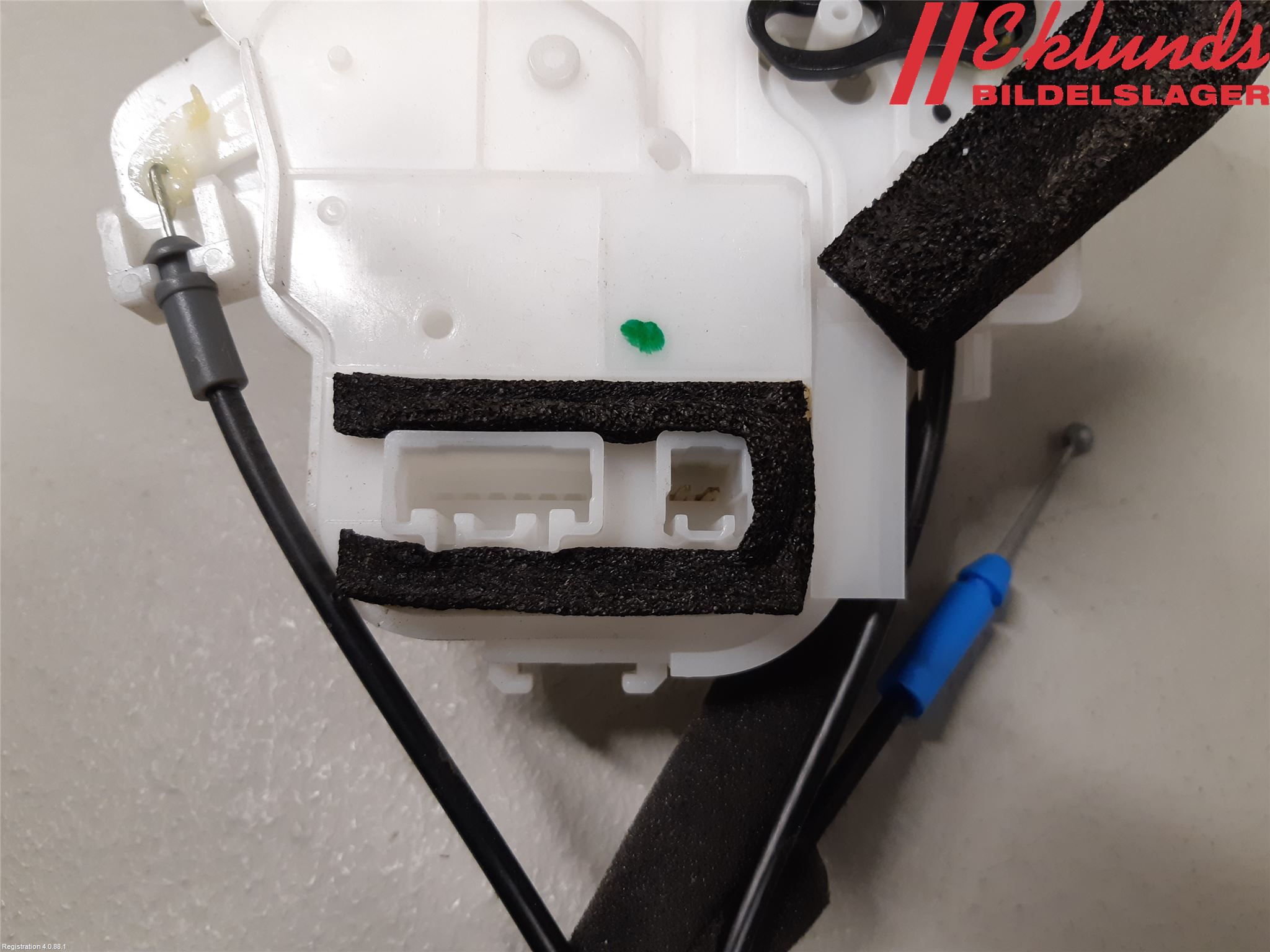 Subaru OUTBACK 10-15 Låskista-Dörrlås