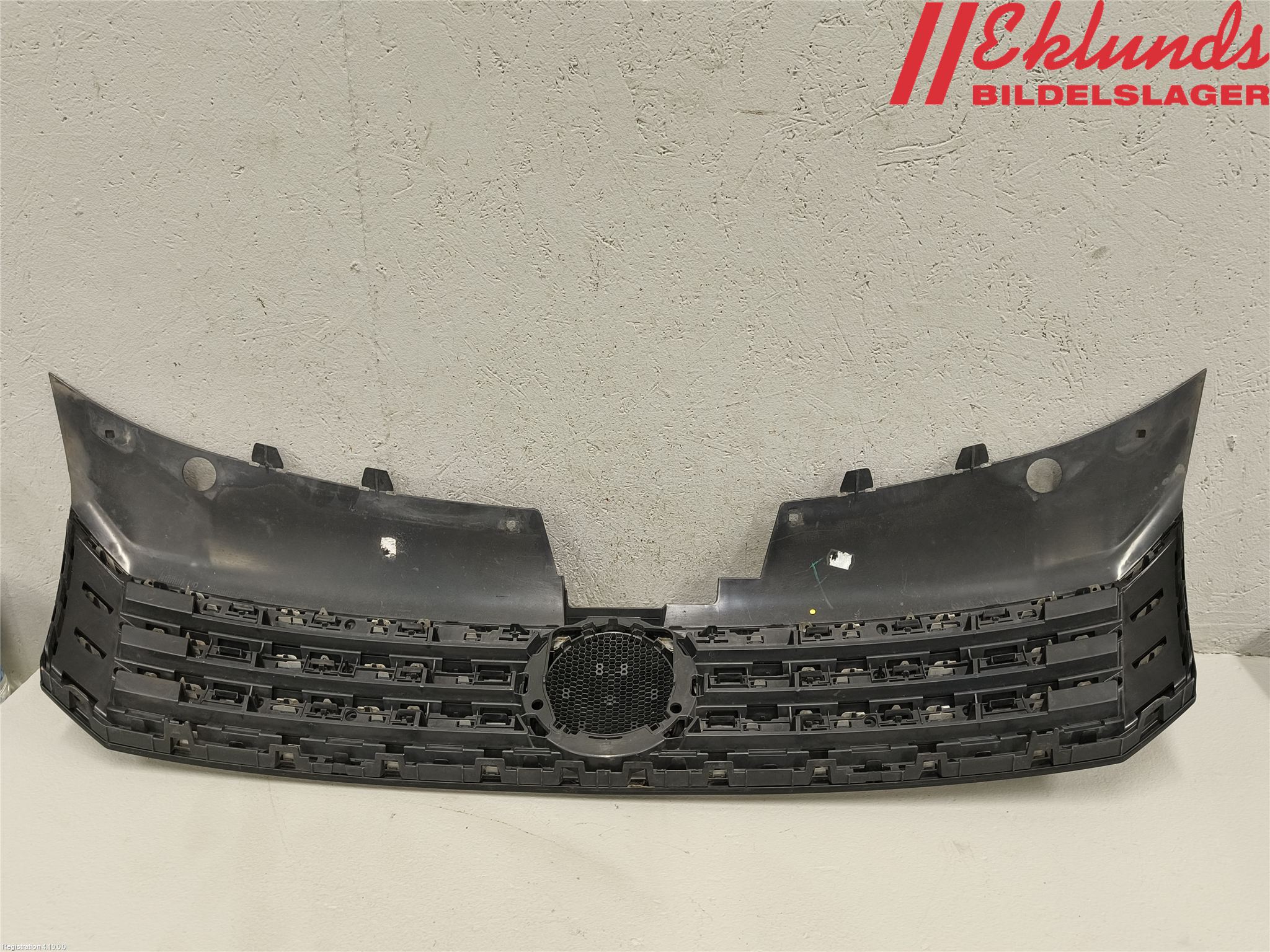 Volkswagen VW PASSAT 11-14 Grill Komp