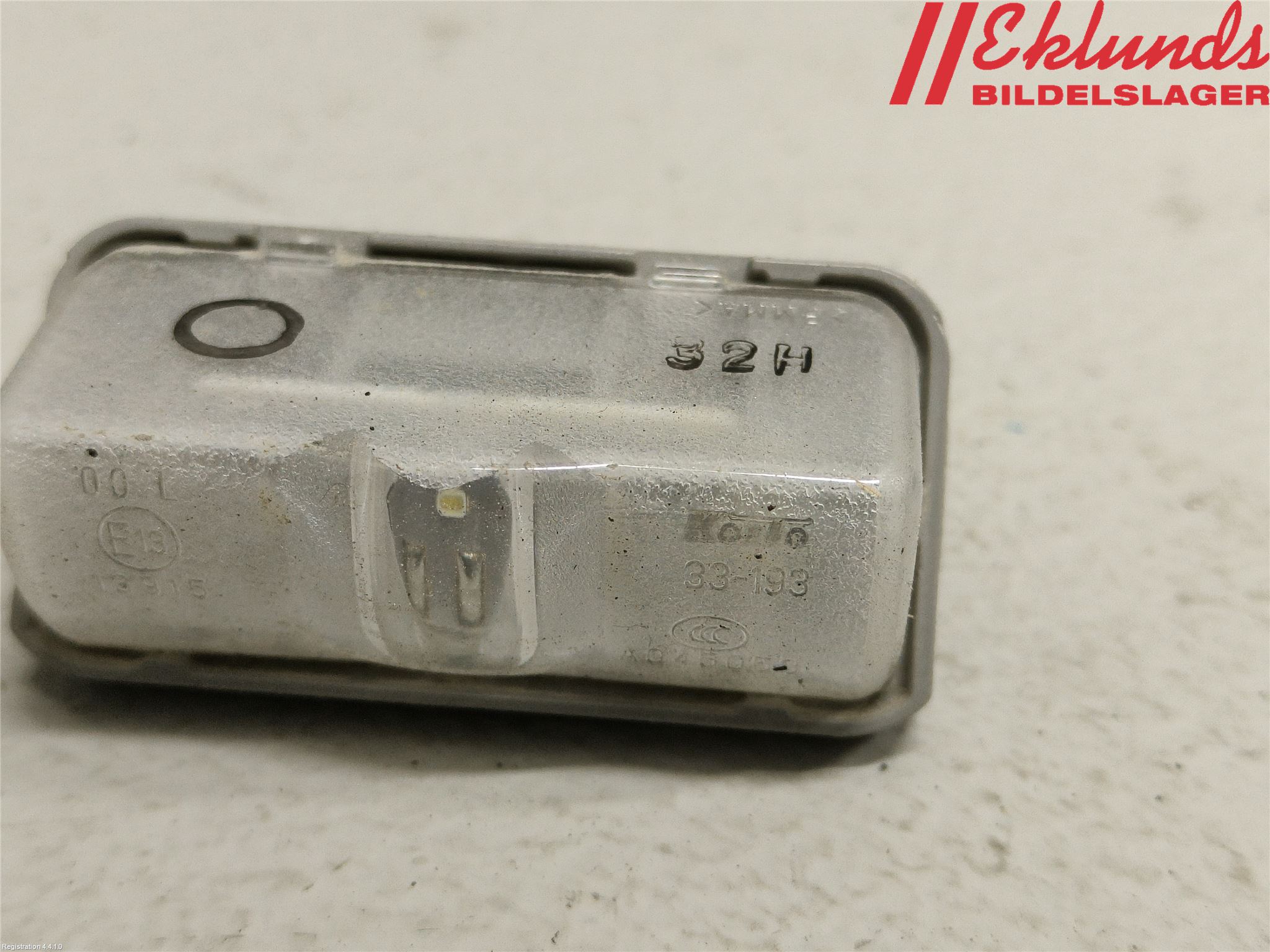 Toyota bZ4X EA10 22- Skylt Belysning