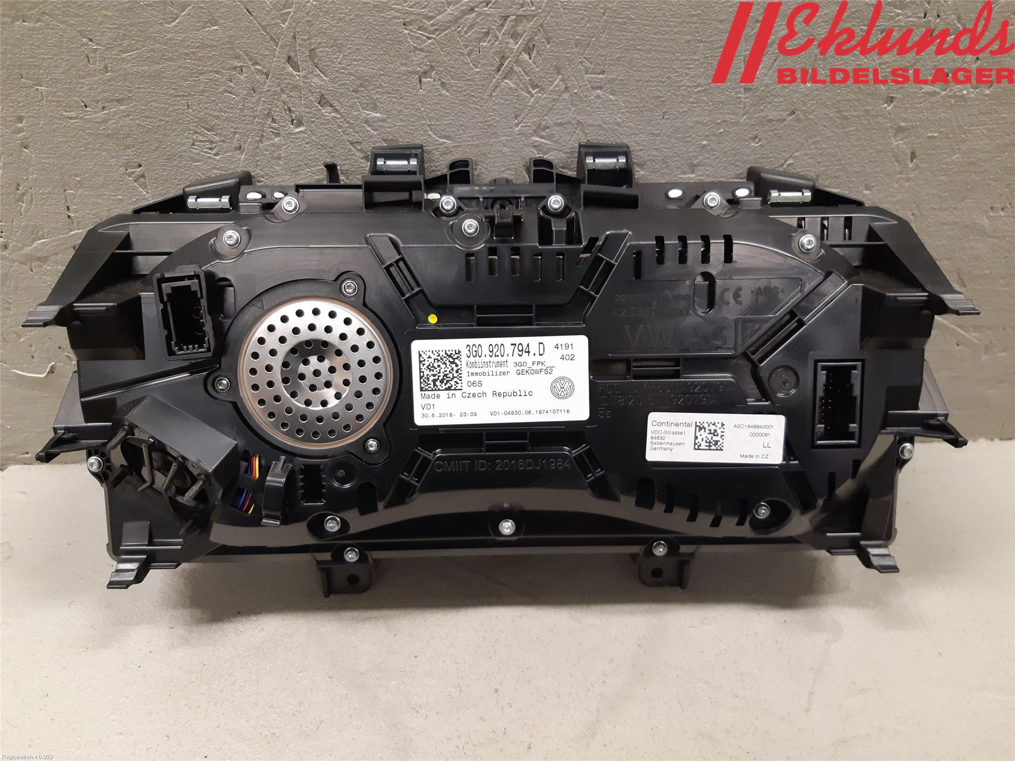 Volkswagen VW PASSAT 15-19 Instrument Komb