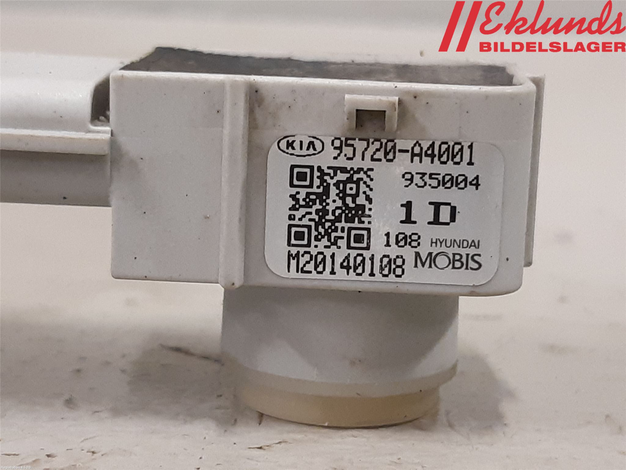 Kia CARENS III 13-19 Parkeringshjälp Frontsensor