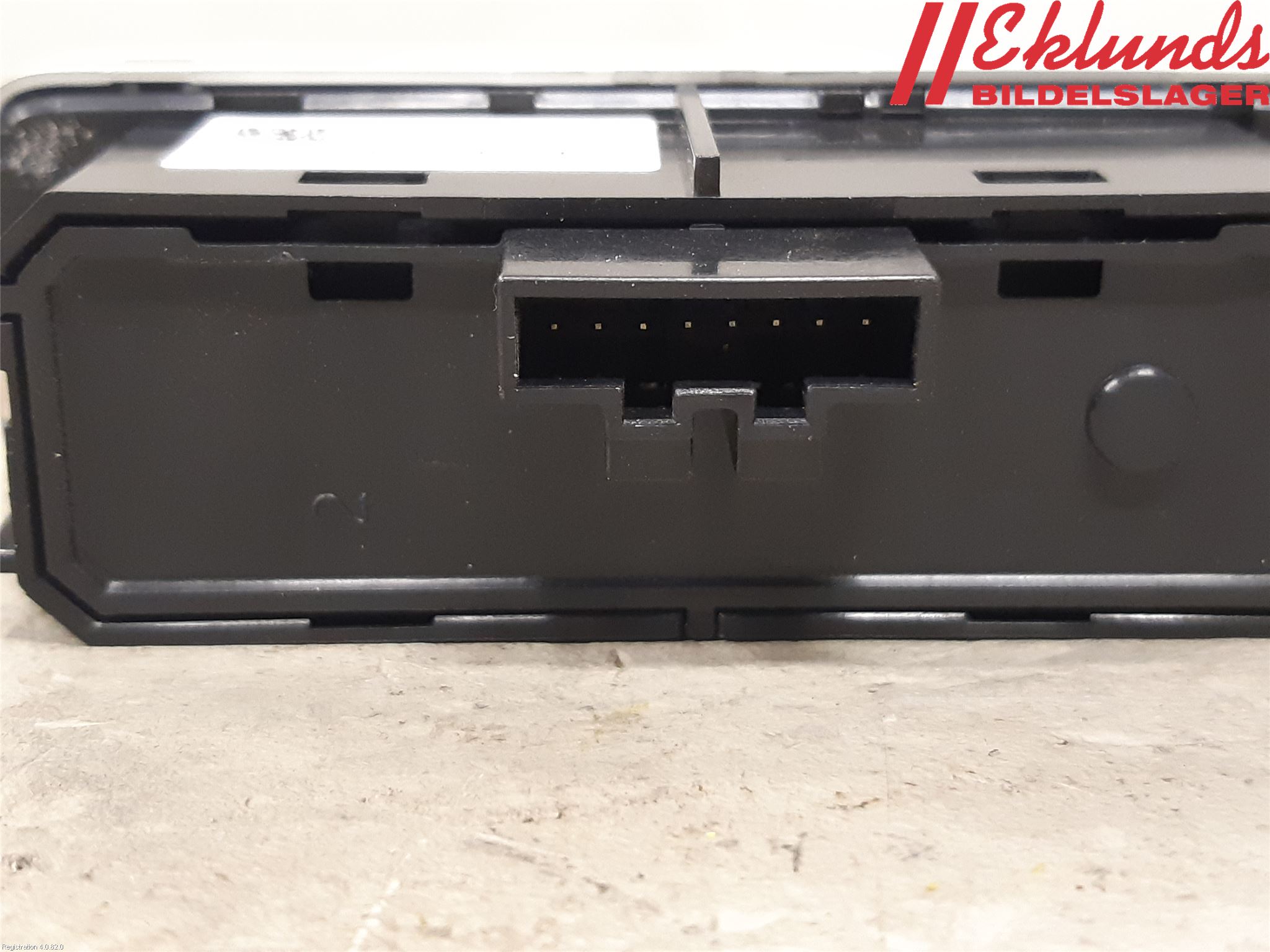 Volvo V90 17->> Strömställare Baklucka