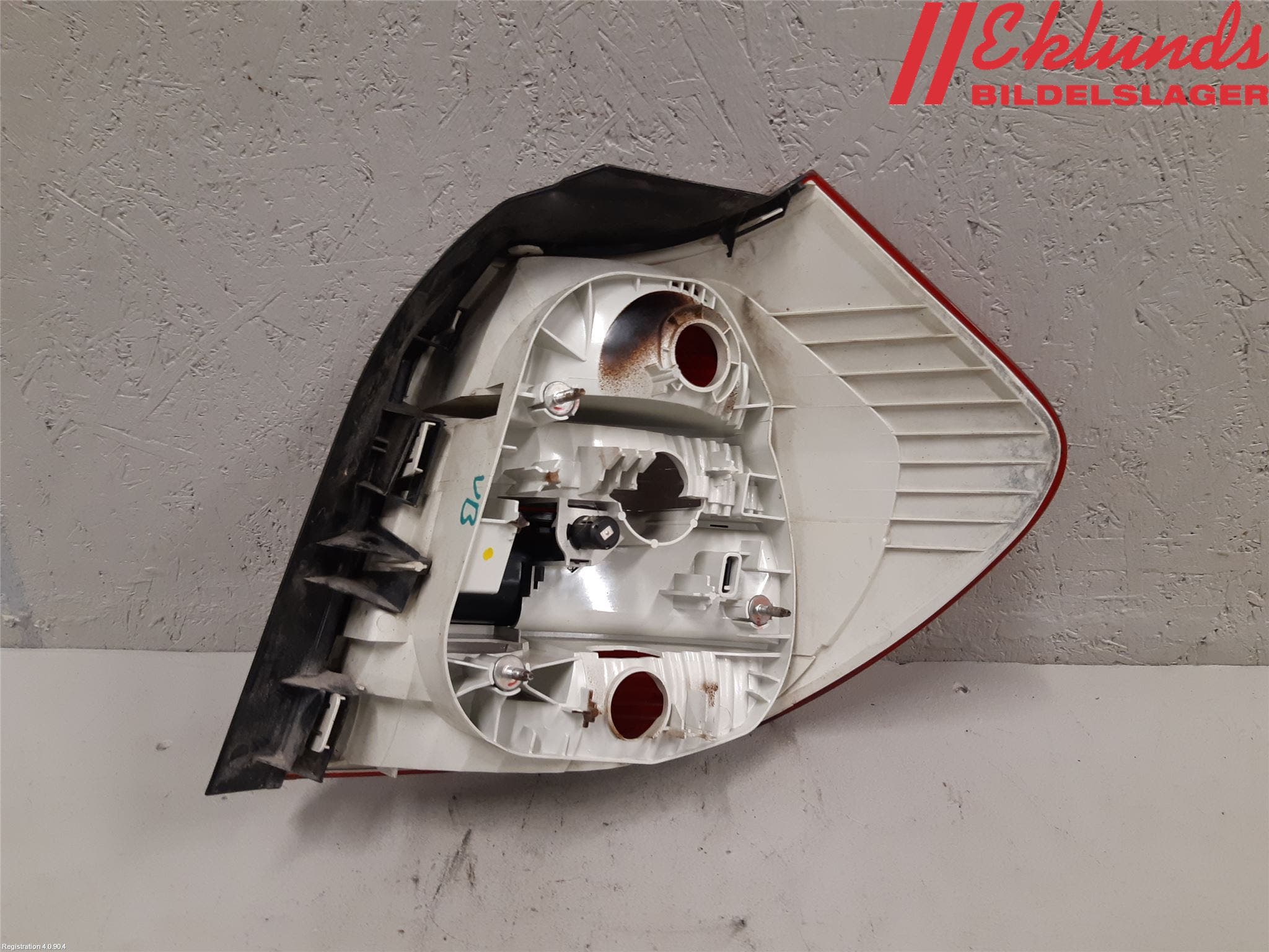 BMW 1 E87/81 5D/3D 03-11 Bakljus Vänster