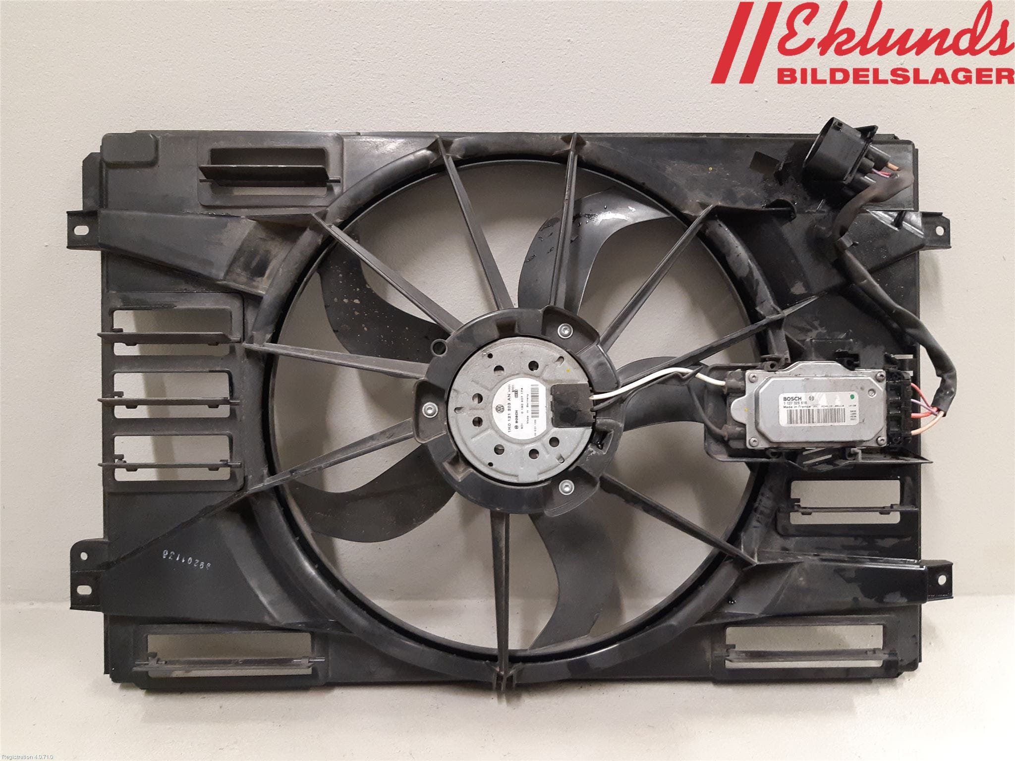 Volkswagen VW GOLF VI 09-13 Kylfläkt El