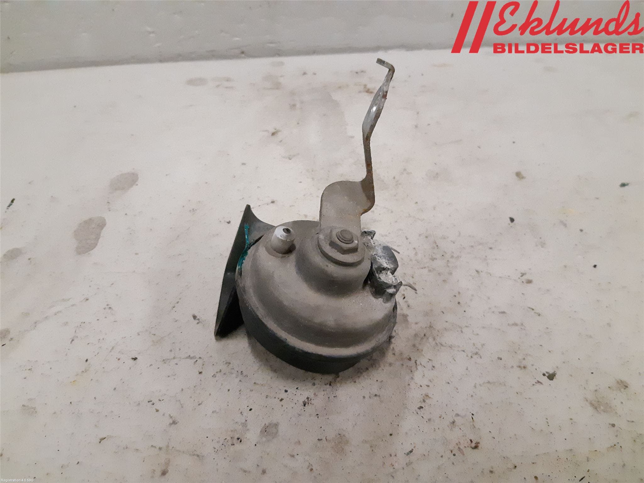 Mercedes-Benz MB C-KLASS (W204) 07-15 Signalhorn