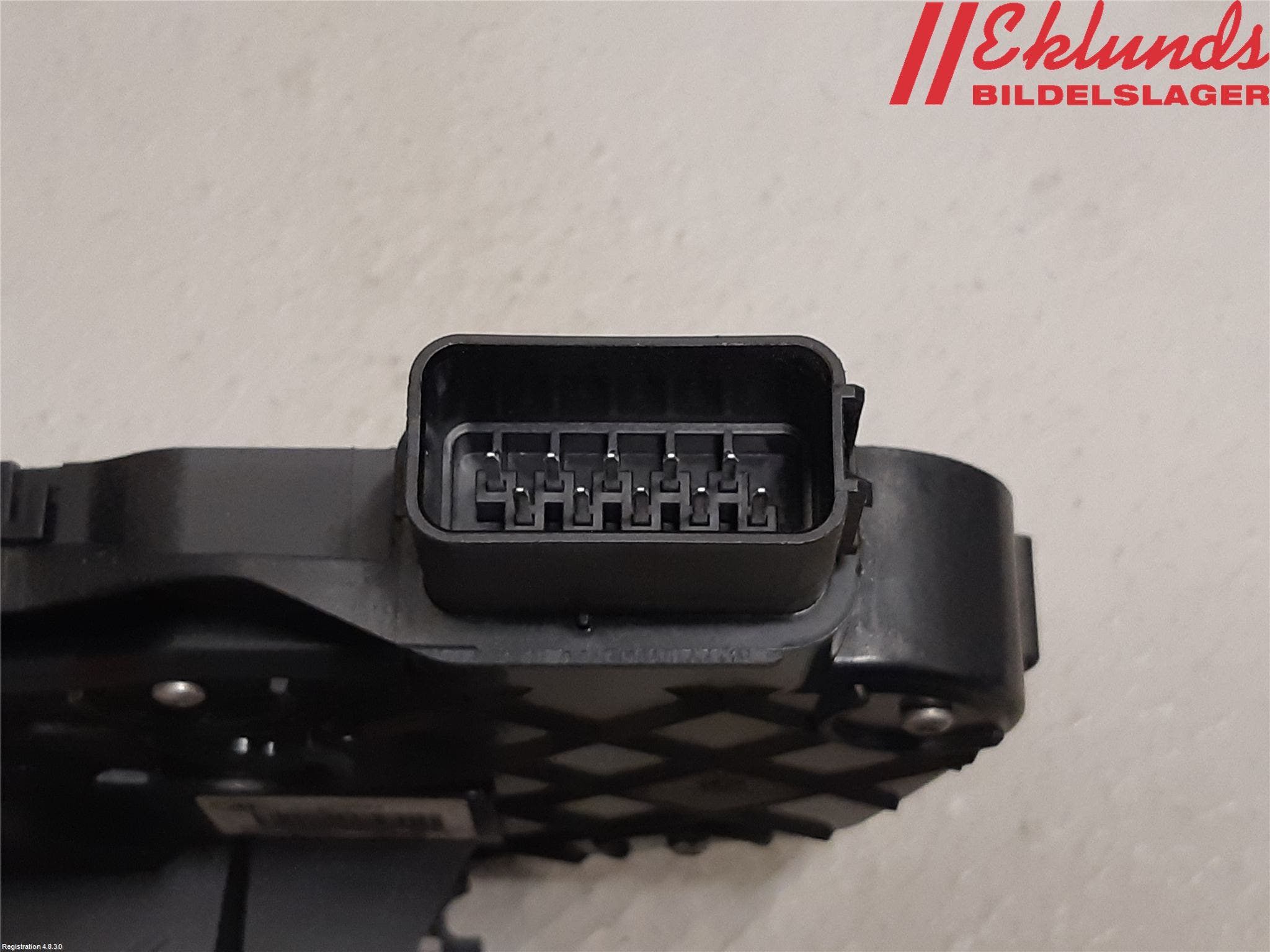 Volvo V70 08-13 Låskista-Dörrlås