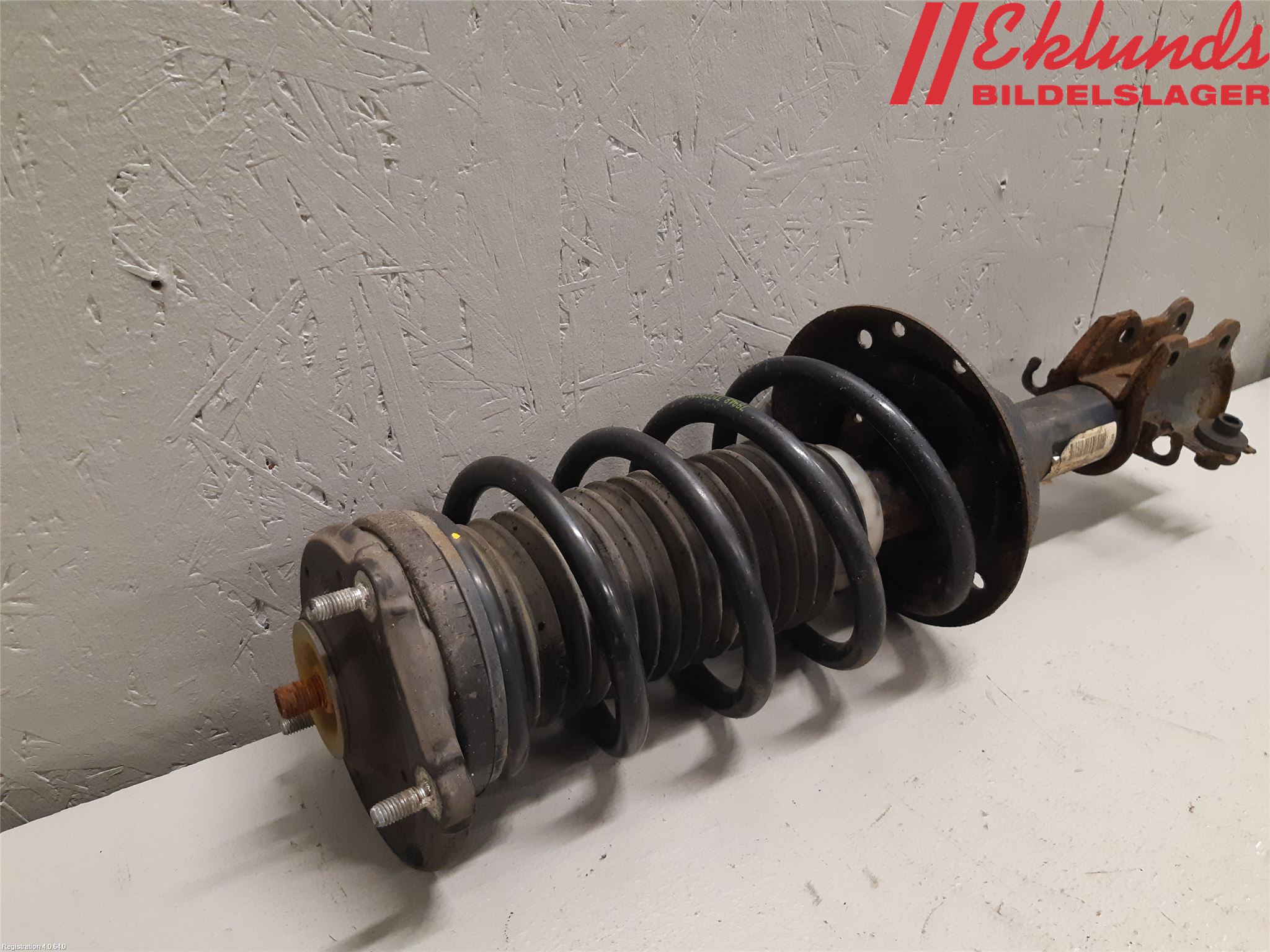 Peugeot BIPPER Fjäderben Fram Vänster