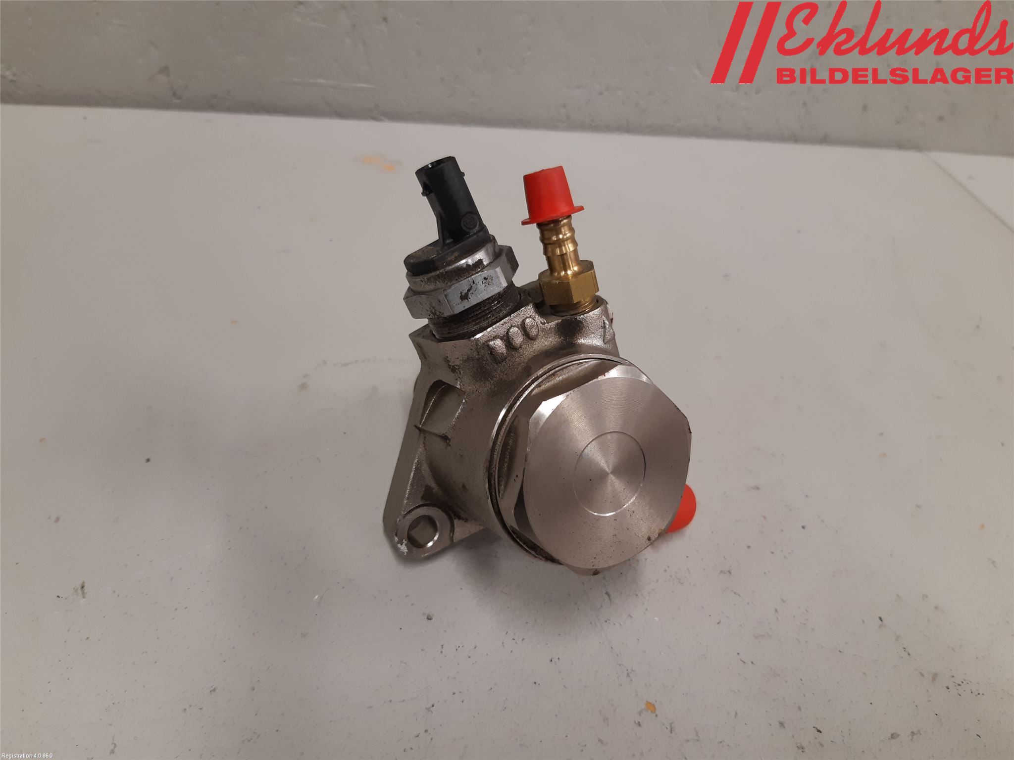 Volkswagen VW POLO 10-17 Bränslepump Mek