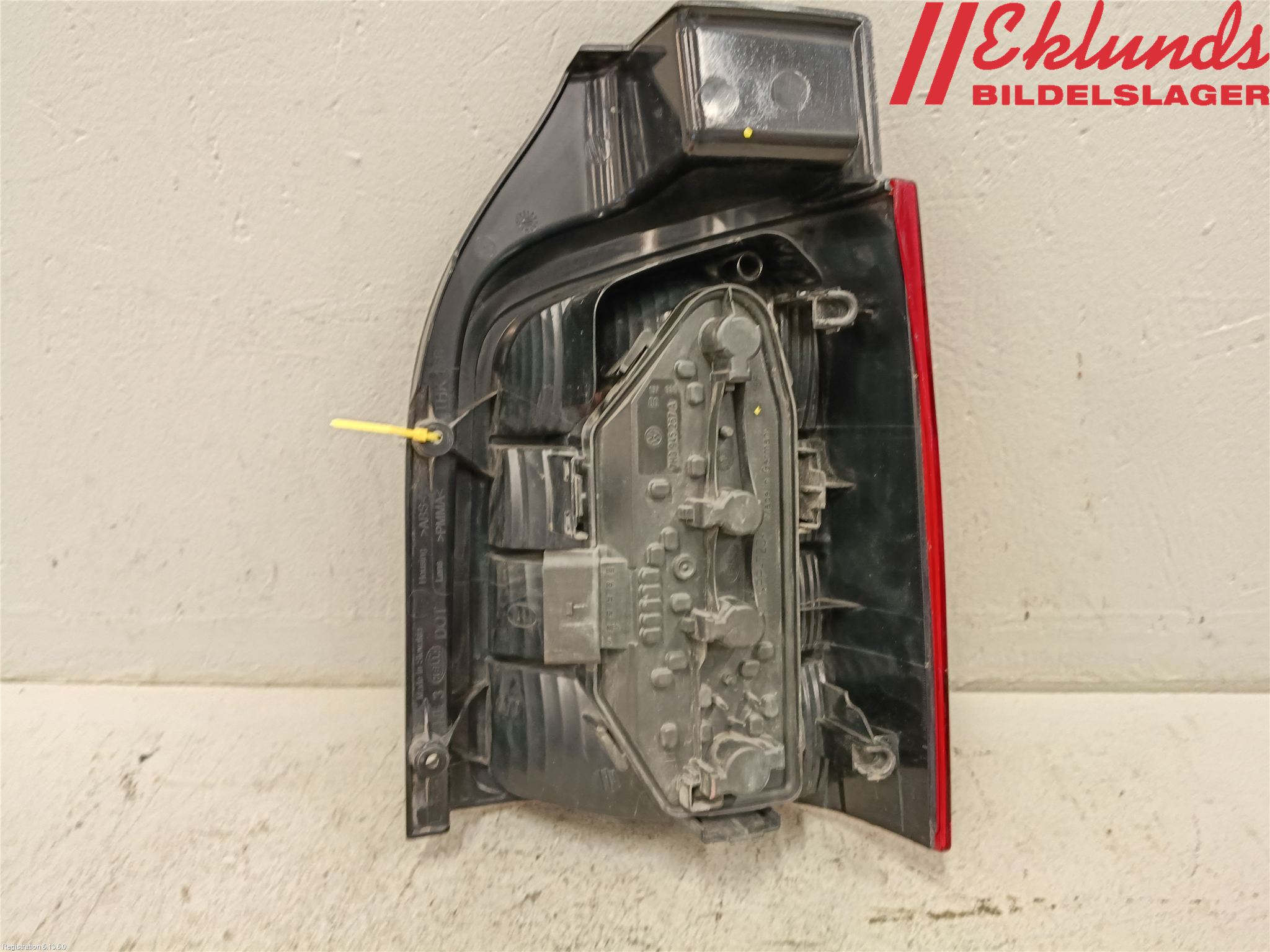 Volkswagen VW TRANSP/CARAVELLE (T5) 04-15 Bakljus Vänster
