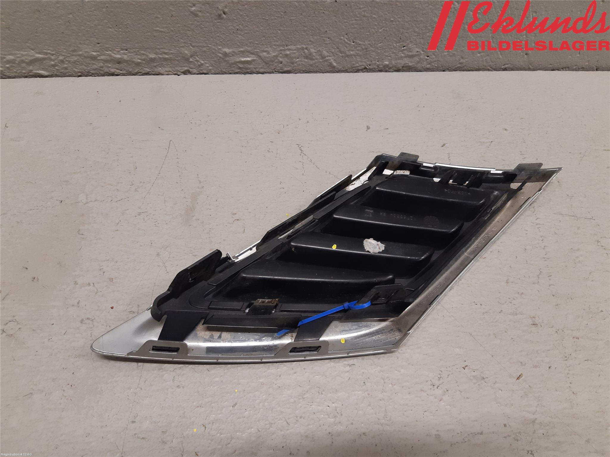 Saab 9-3 VER2/VER3 08-15 Grilldel Höger