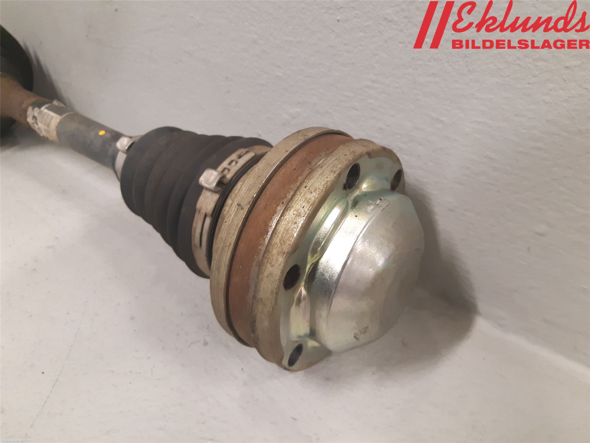 Skoda FABIA 15-21 Drivaxel Fram Vänster