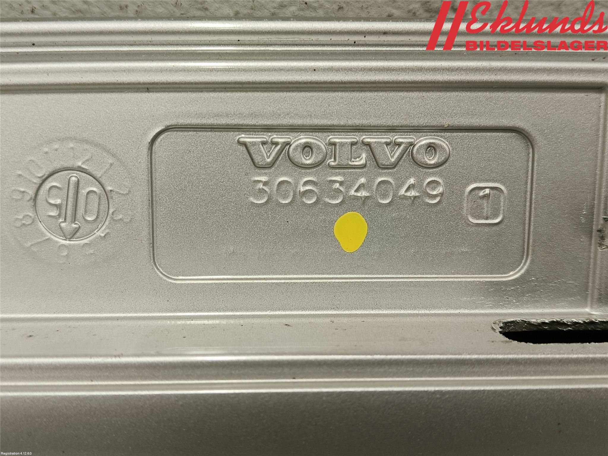 Volvo V70 00-04 Spoiler Baklucka