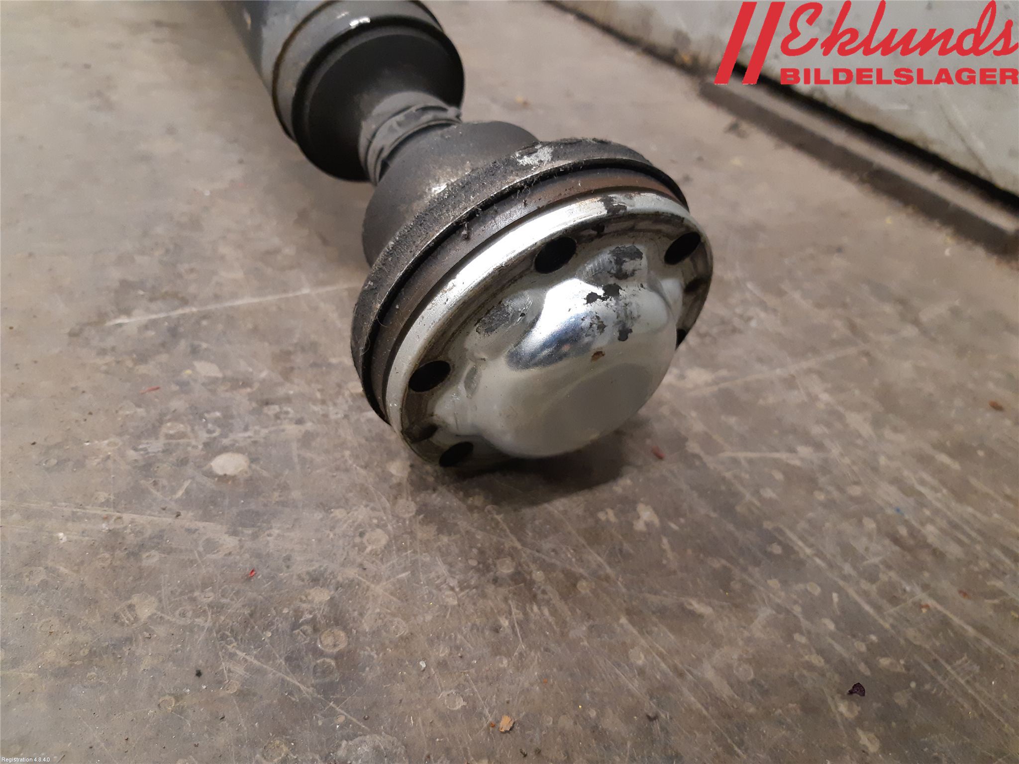 Volvo V60 14-18 Mellanaxel Komp