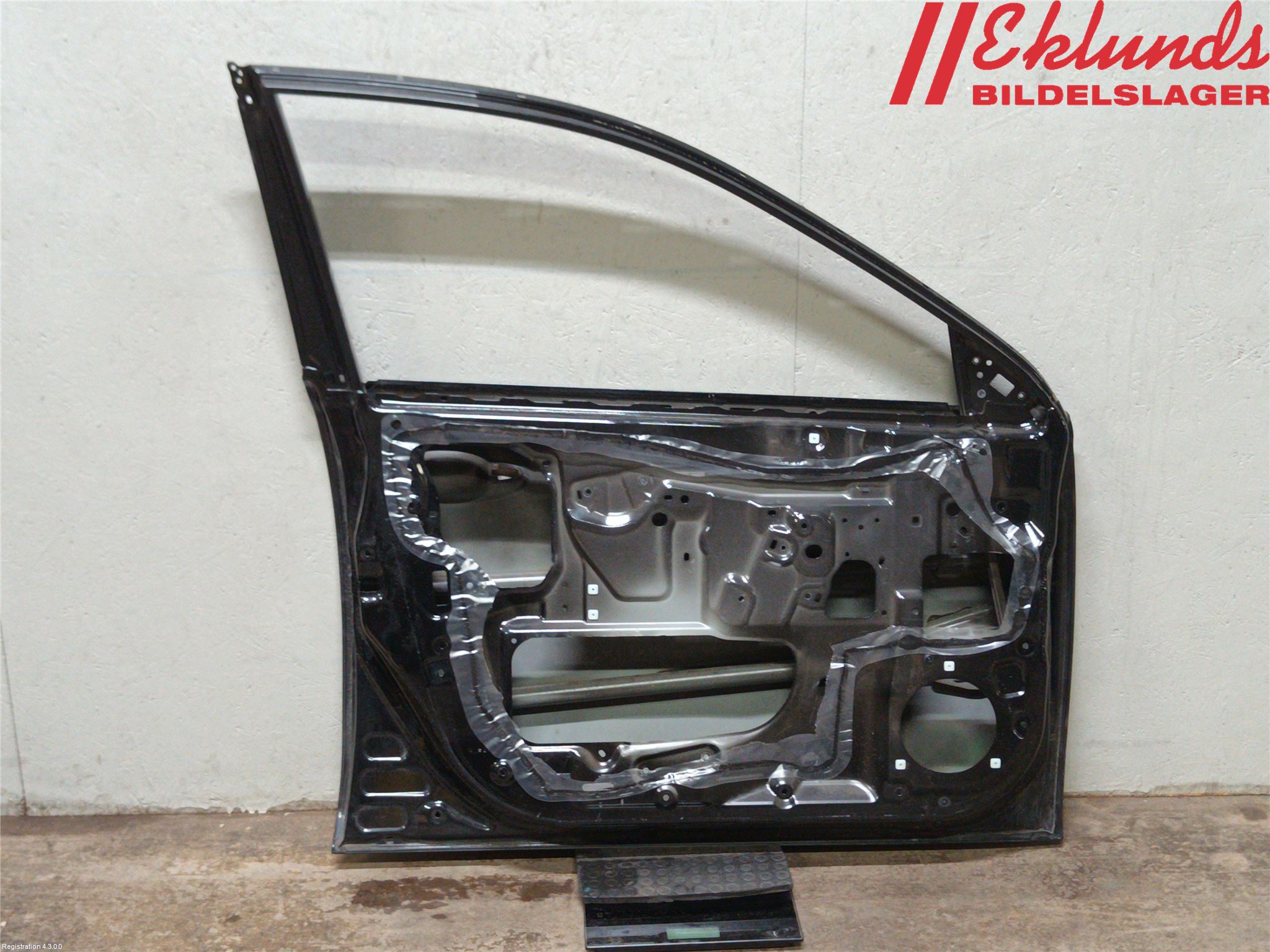 Subaru OUTBACK 10-15 Dörr Fram Vänster