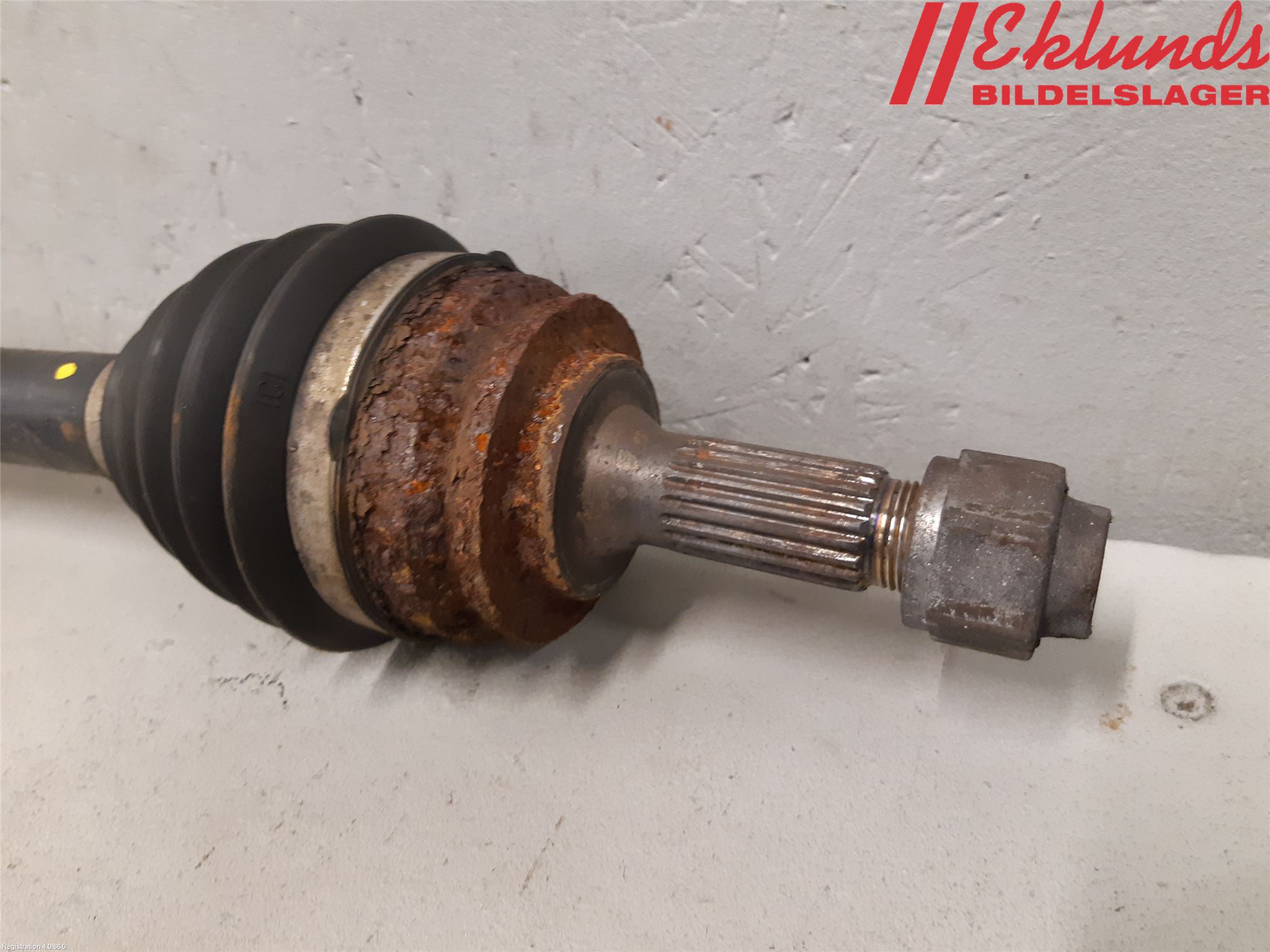 Peugeot 208 12-15 Drivaxel Fram Höger